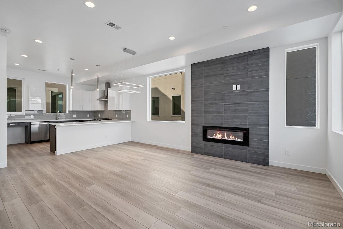 1624 Irving Street Unit: 1