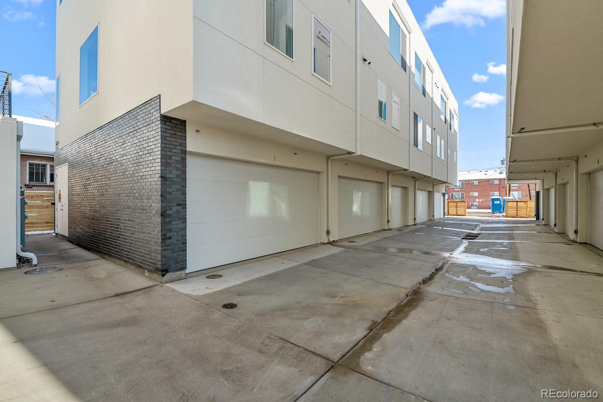 1624 Irving Street Unit: 1