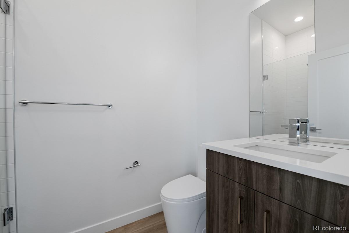 1624 Irving Street Unit: 1