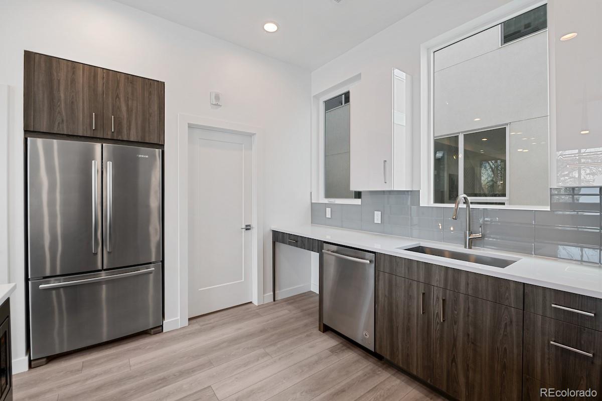 1624 Irving Street Unit: 1
