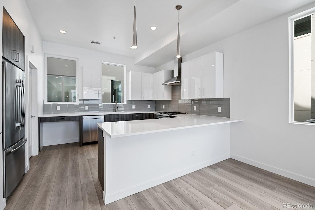 1624 Irving Street Unit: 1