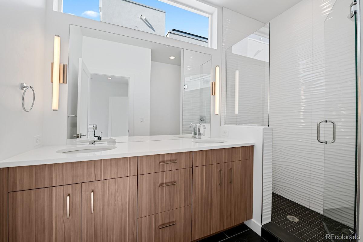 1624 Irving Street Unit: 1