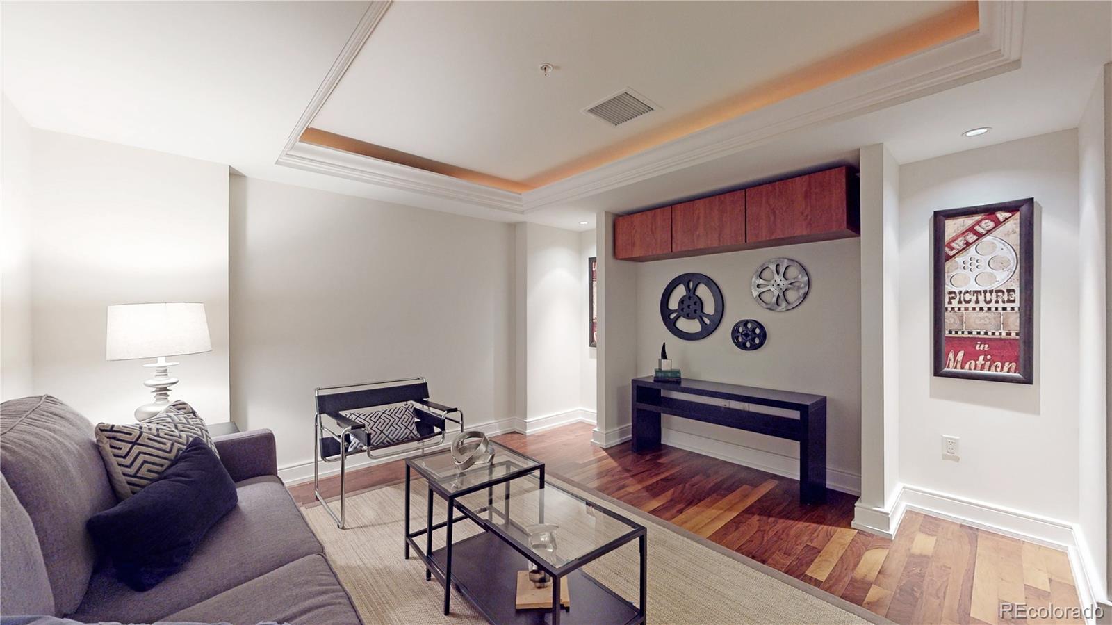 1891 Curtis Street Unit: 1613a