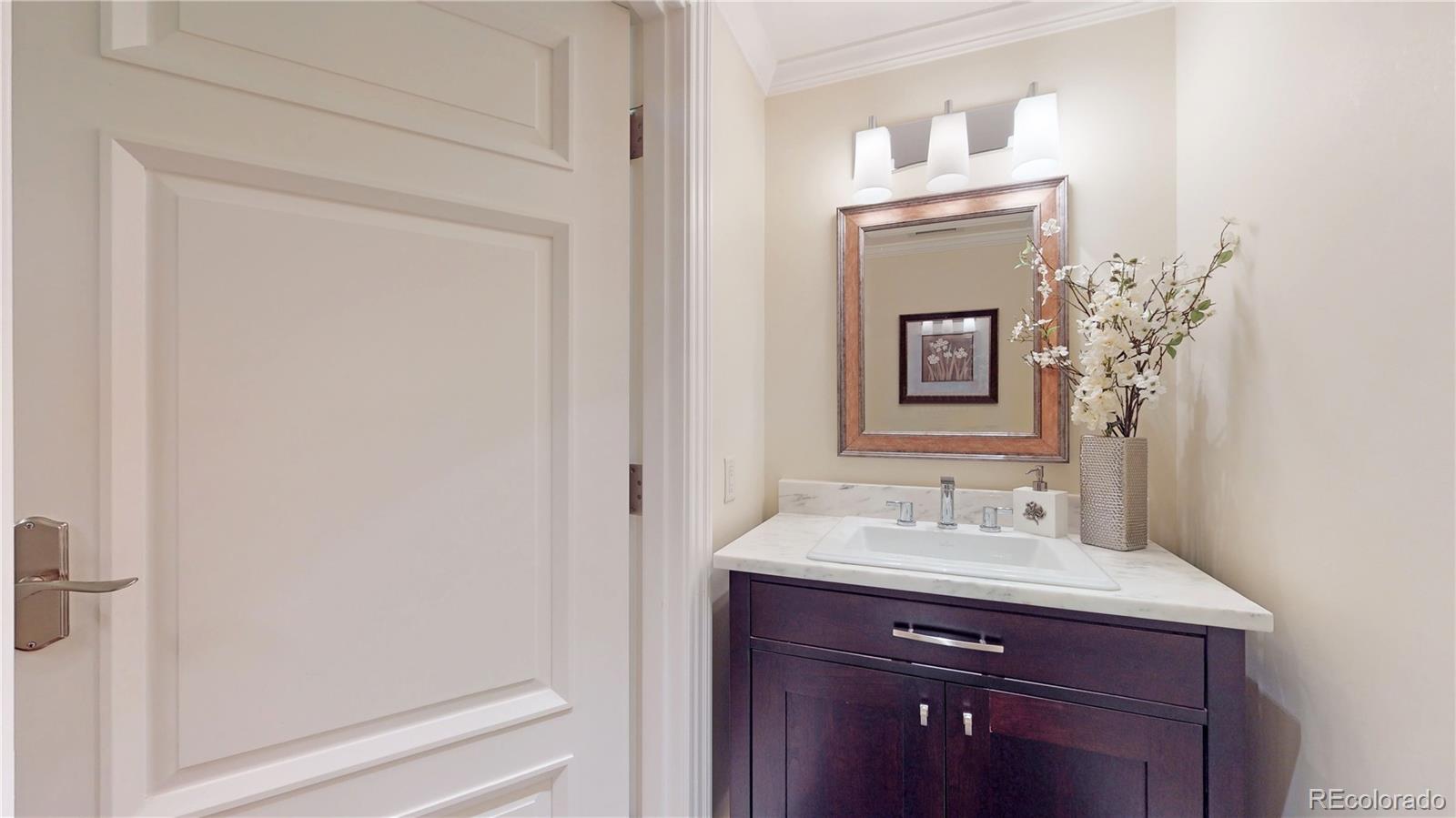 1891 Curtis Street Unit: 1613a