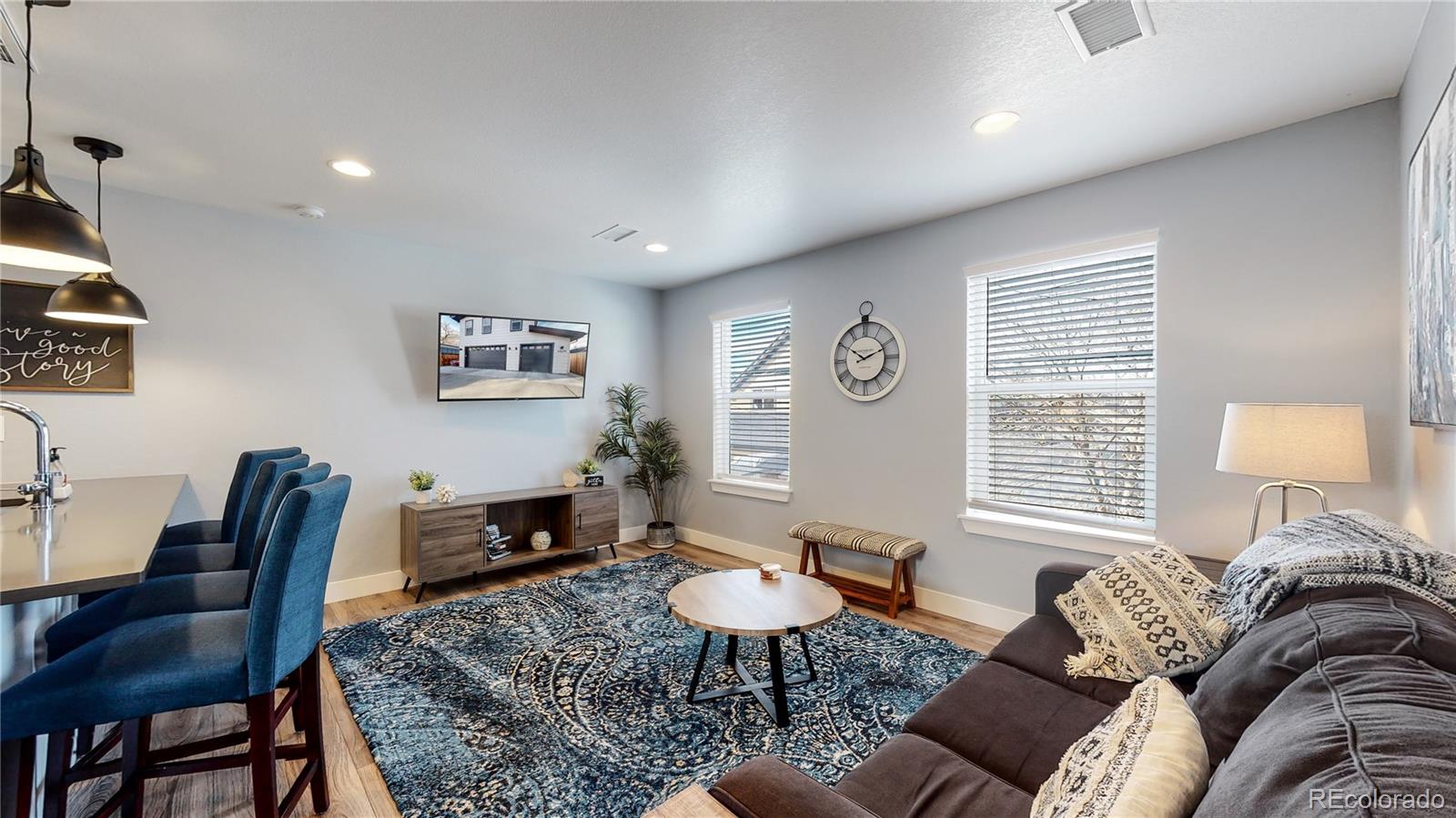 4457 Xavier Unit: 1/2