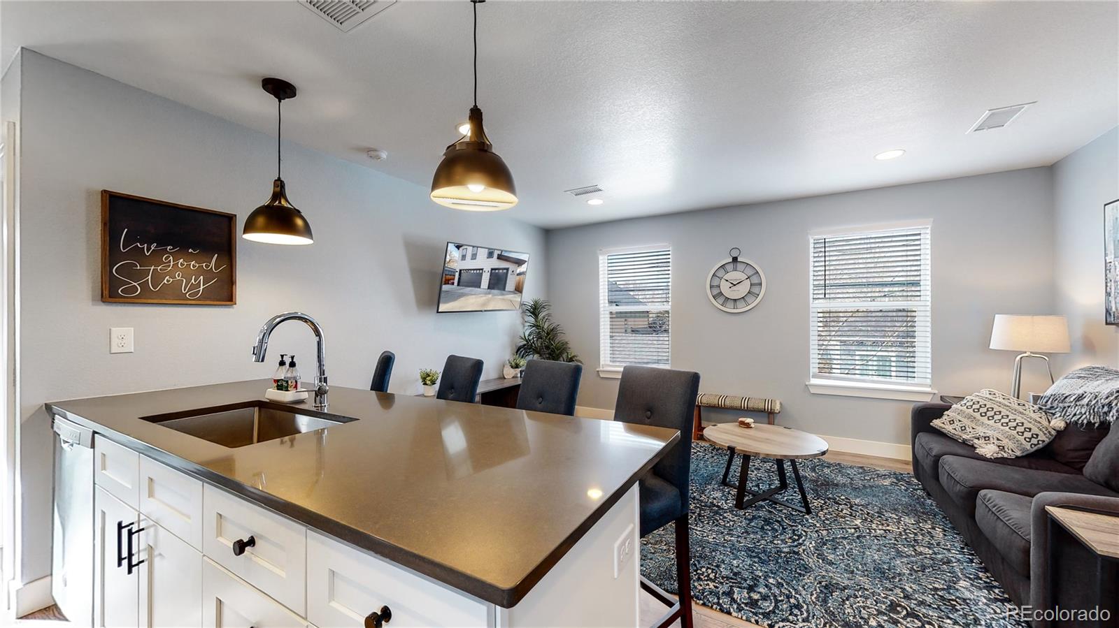 4457 Xavier Unit: 1/2