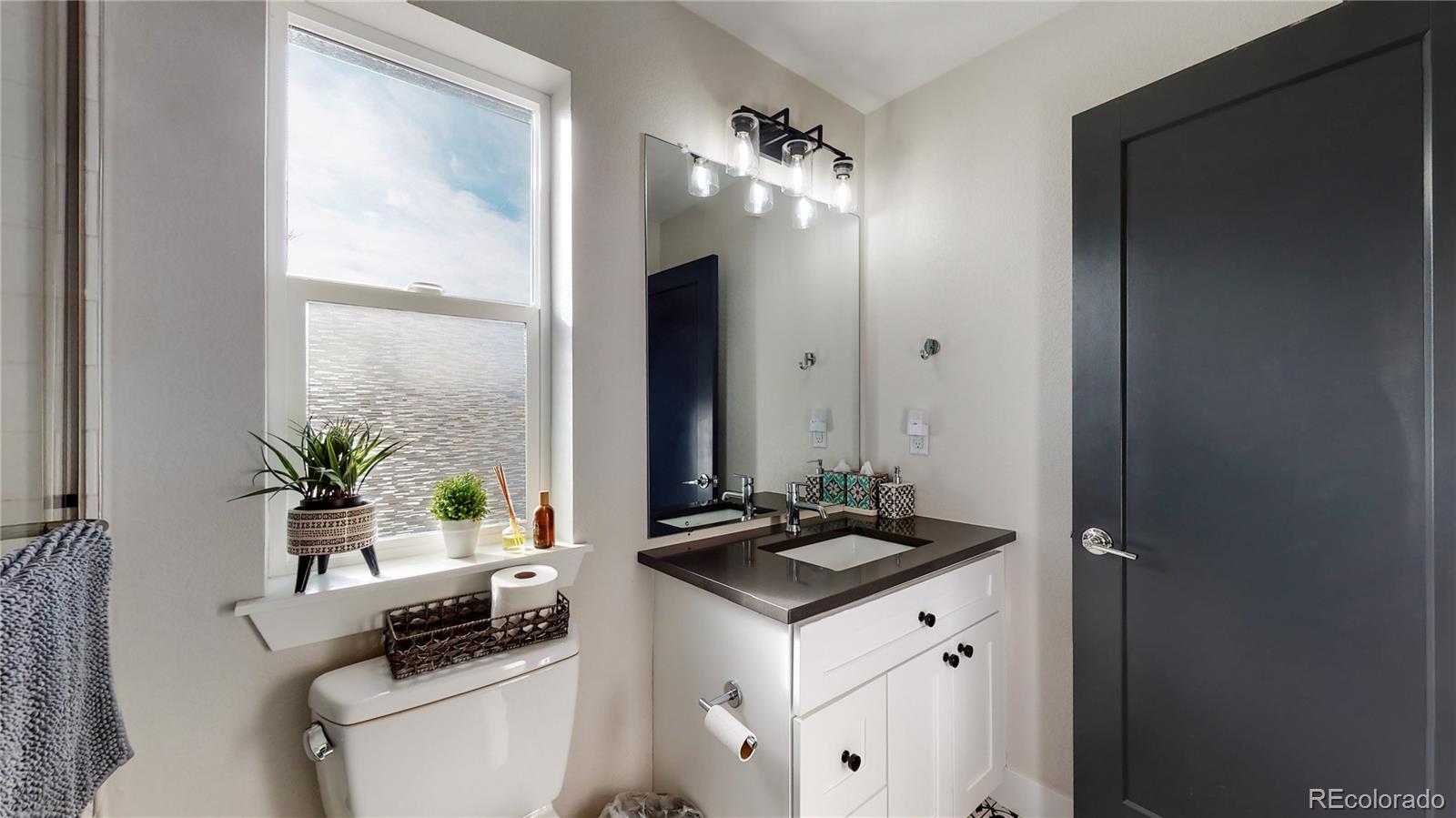 4457 Xavier Unit: 1/2