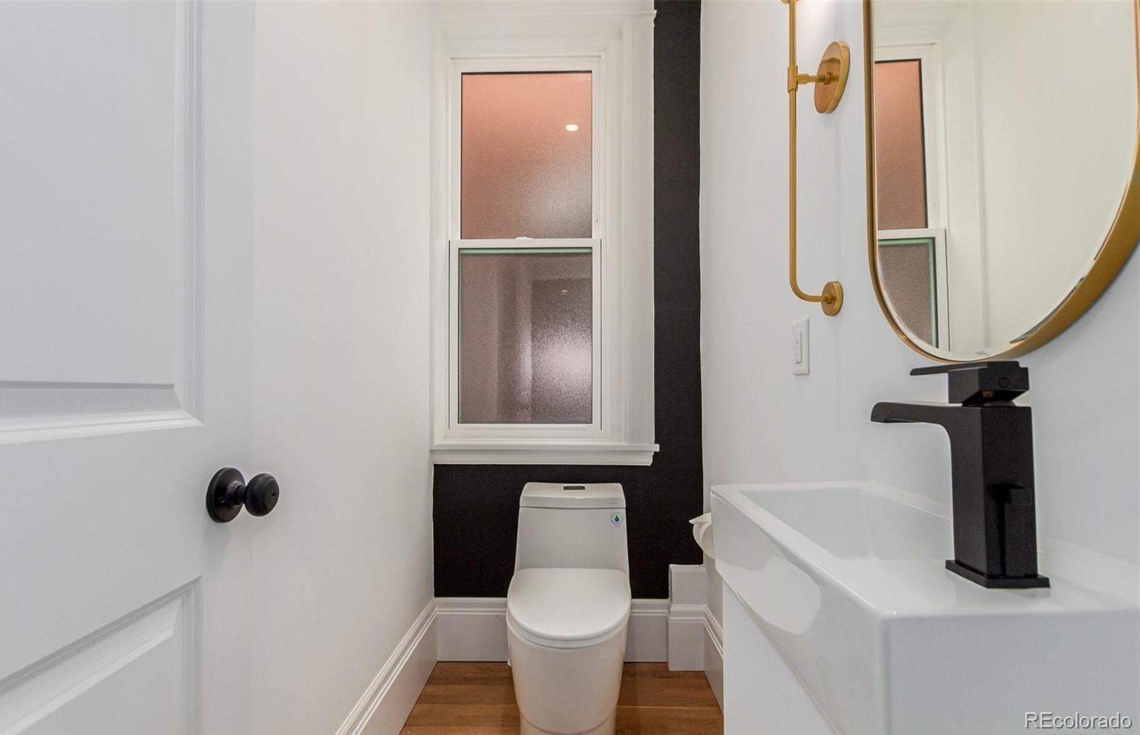 2054 N Emerson Street