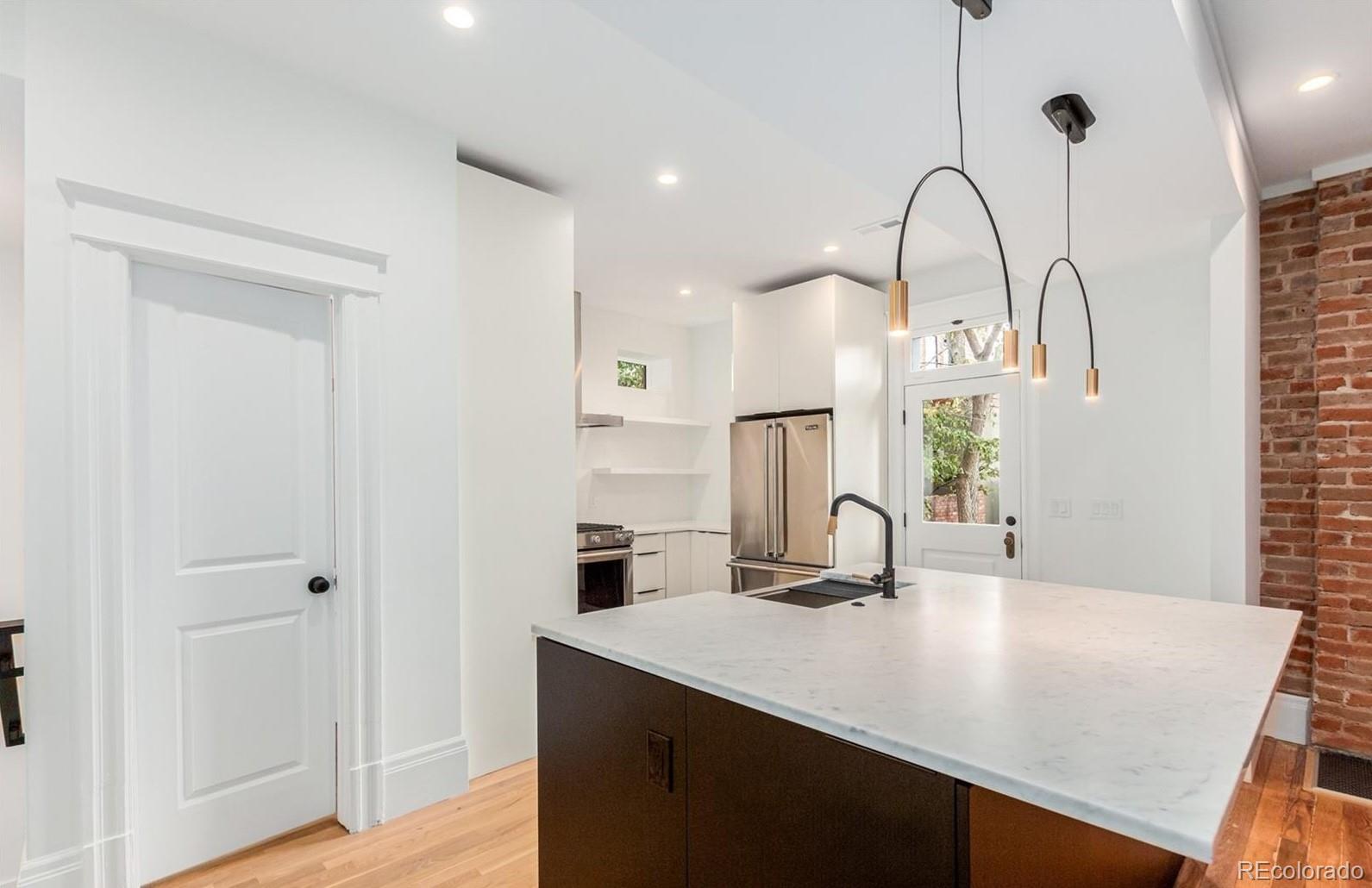 2054 N Emerson Street