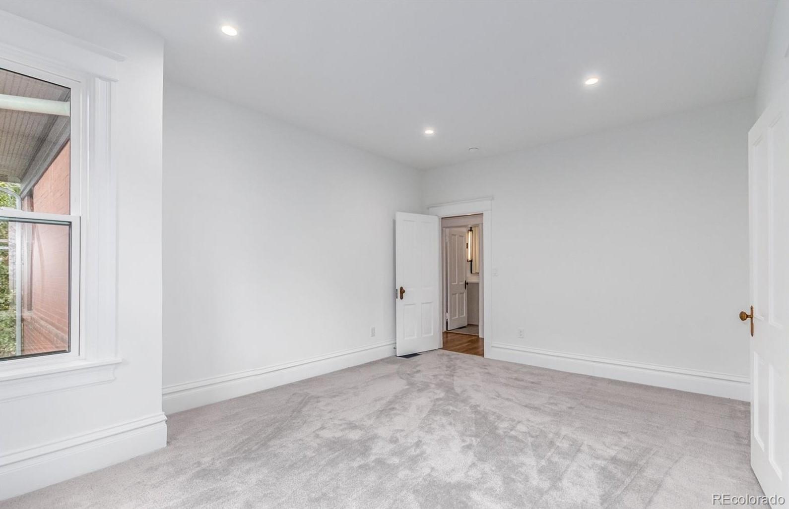 2054 N Emerson Street