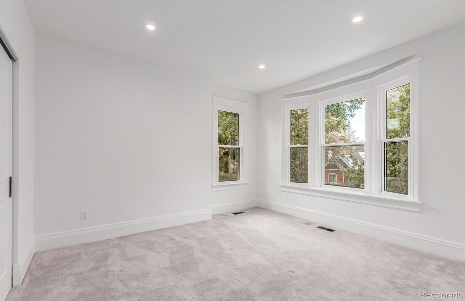 2054 N Emerson Street