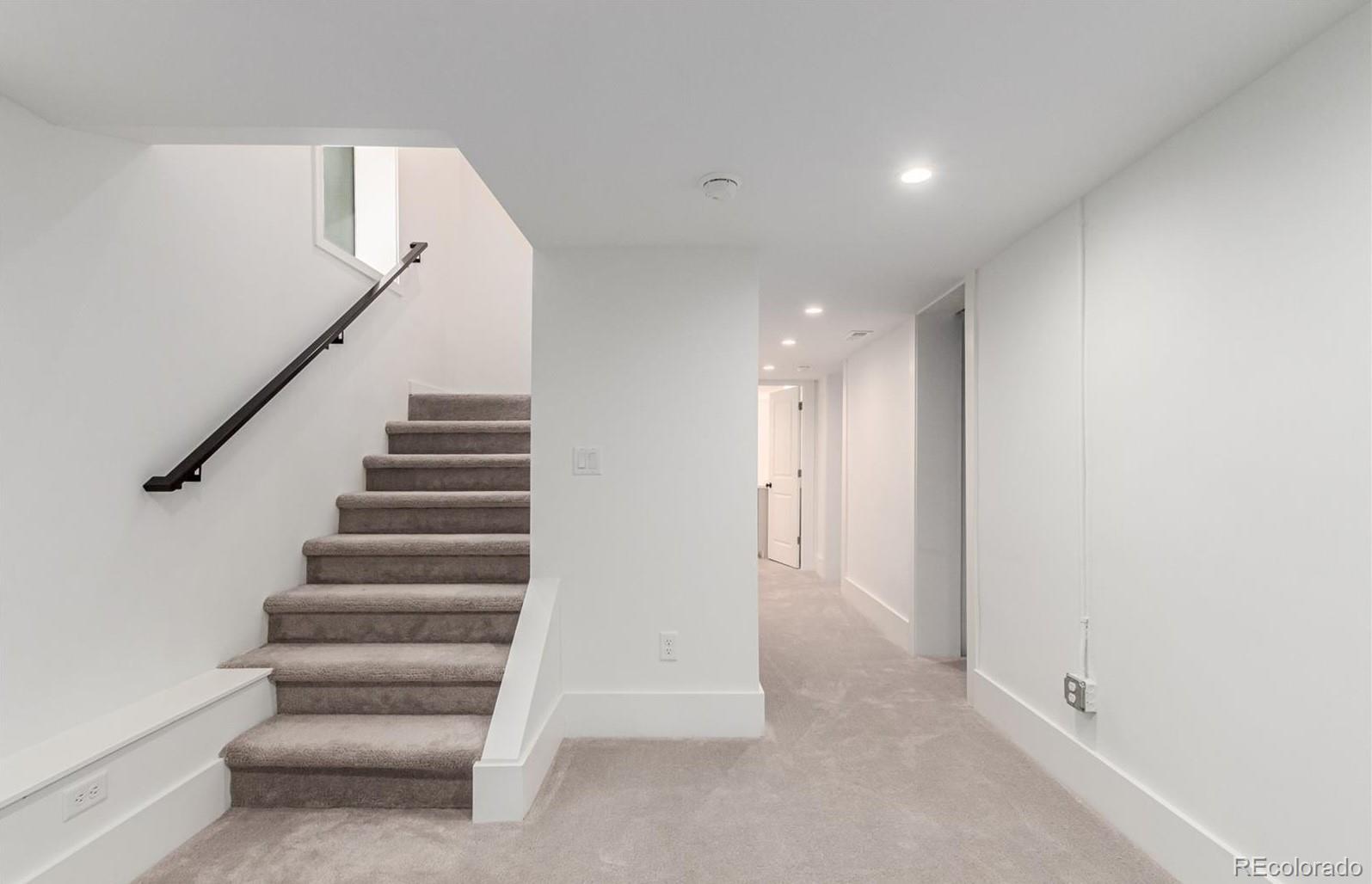 2054 N Emerson Street