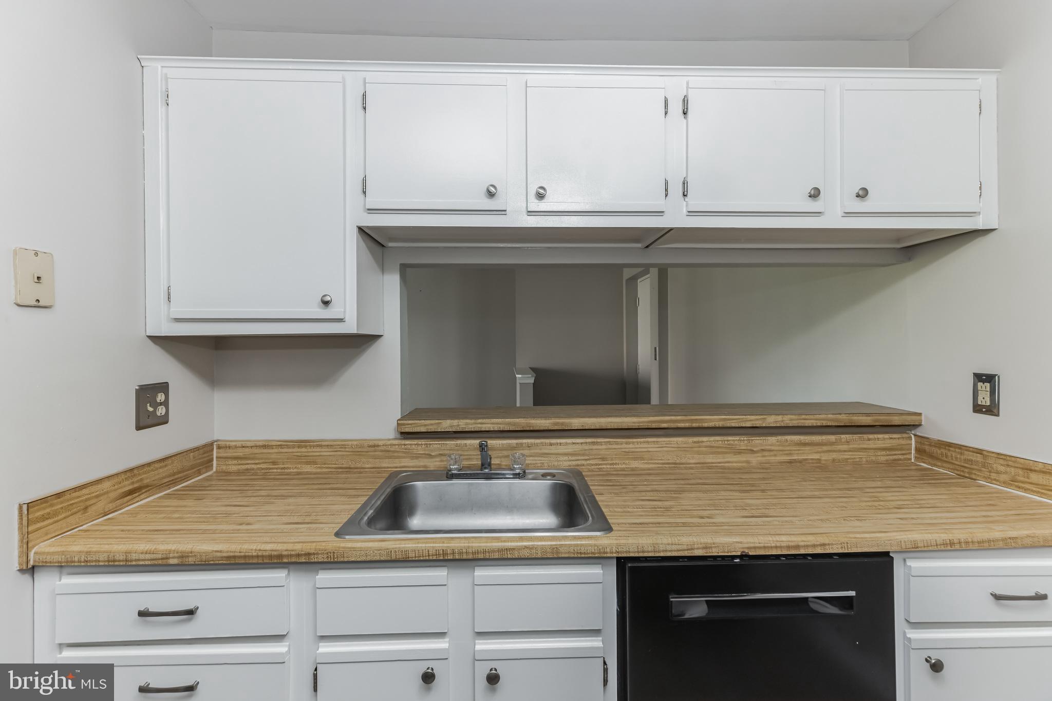208 Water Fountain Ct #203