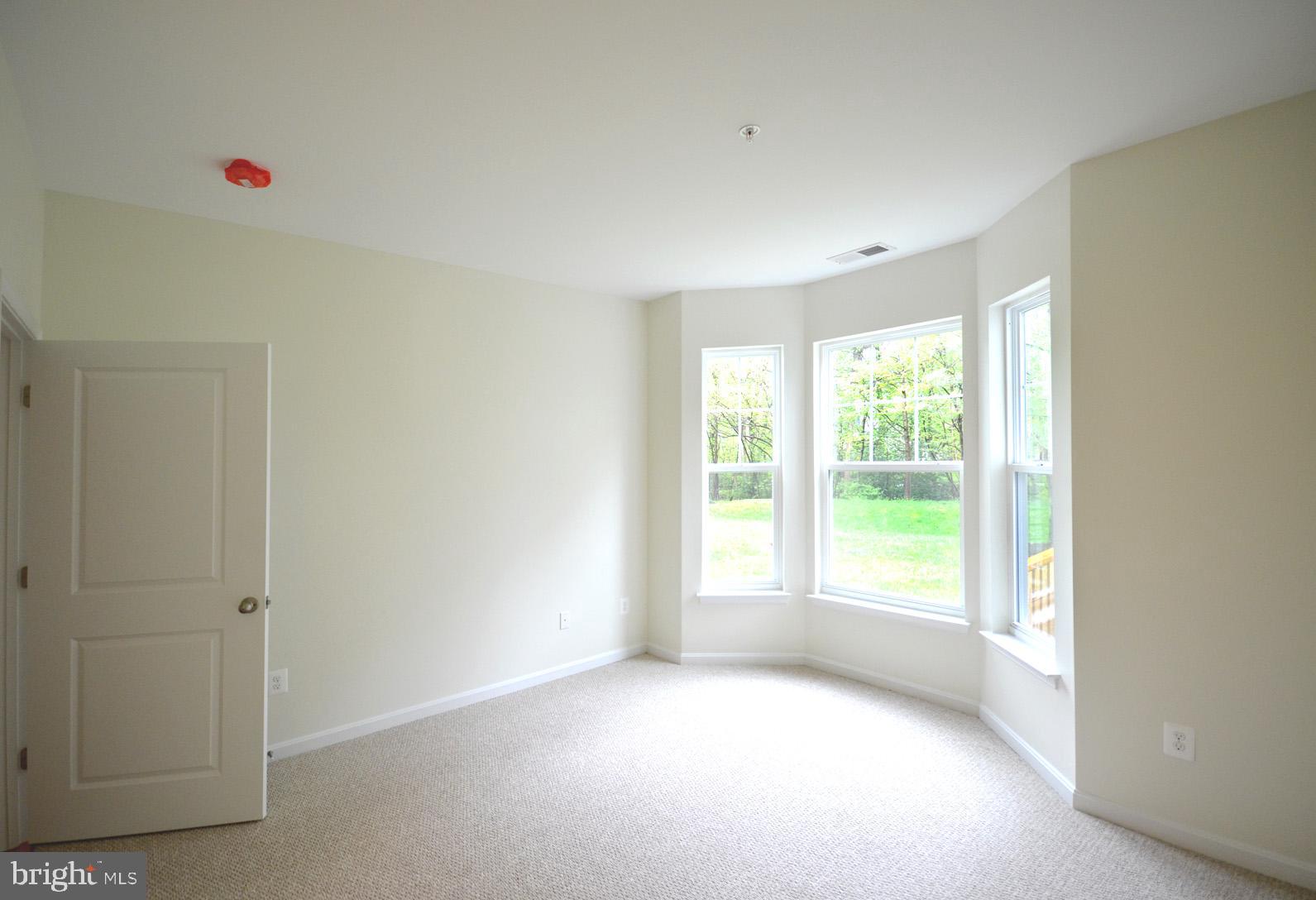 3527 PINEY WOODS PLACE H002