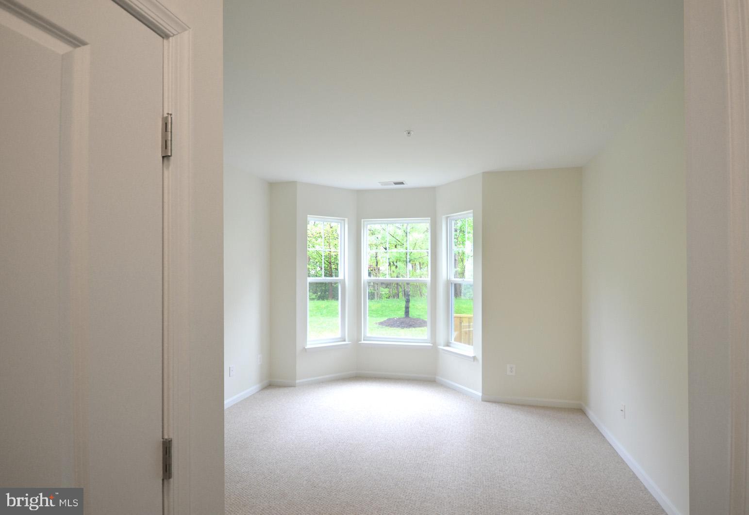 3527 PINEY WOODS PLACE H002