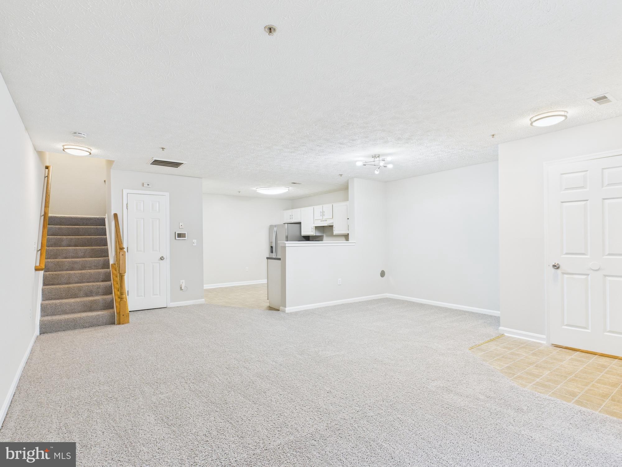 8067 BROOKSTONE COURT 100