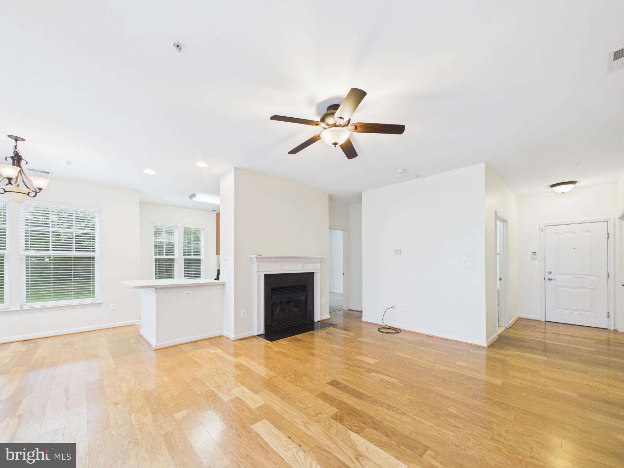 3527 PINEY WOODS PLACE H002