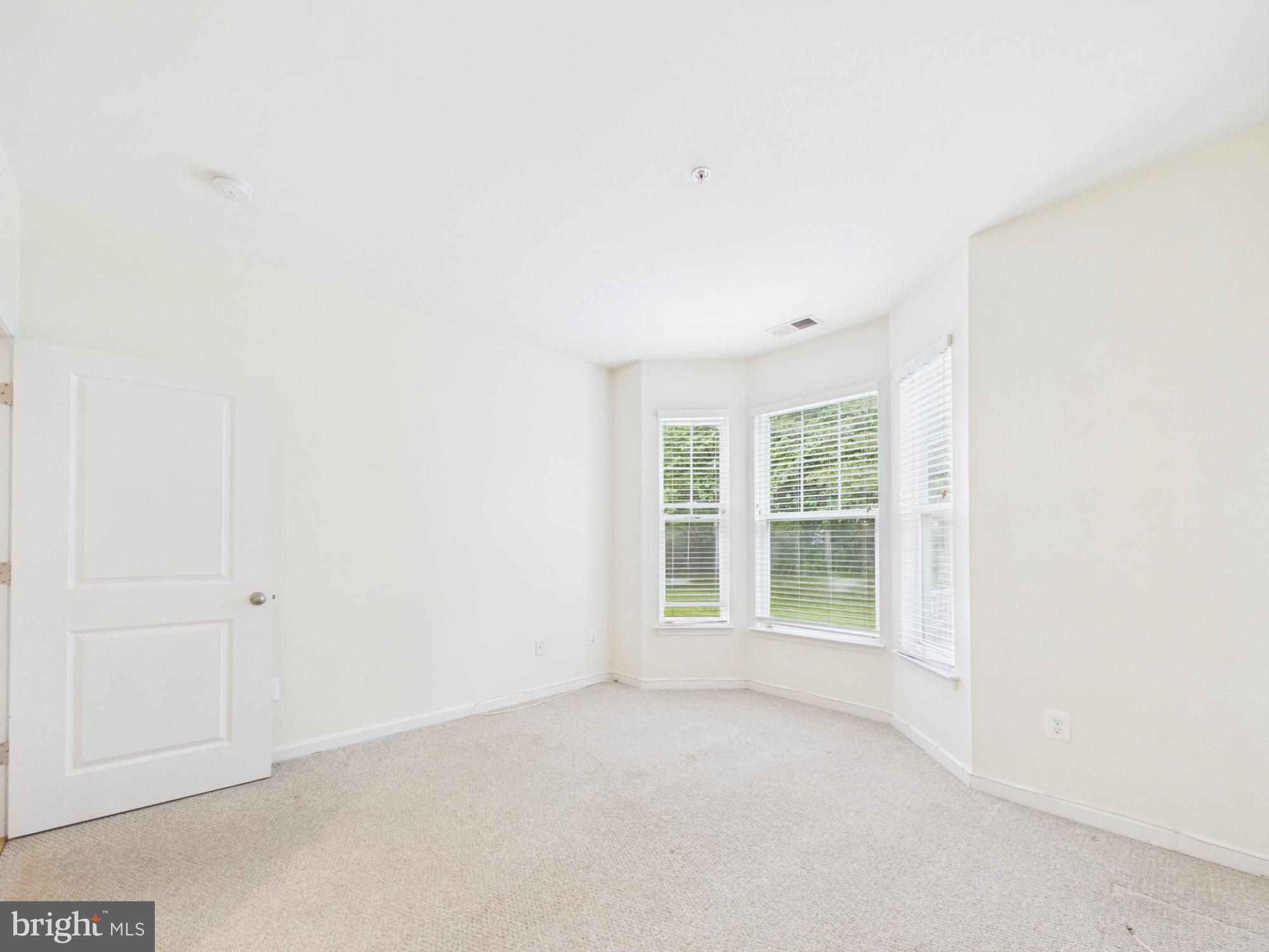 3527 PINEY WOODS PLACE H002
