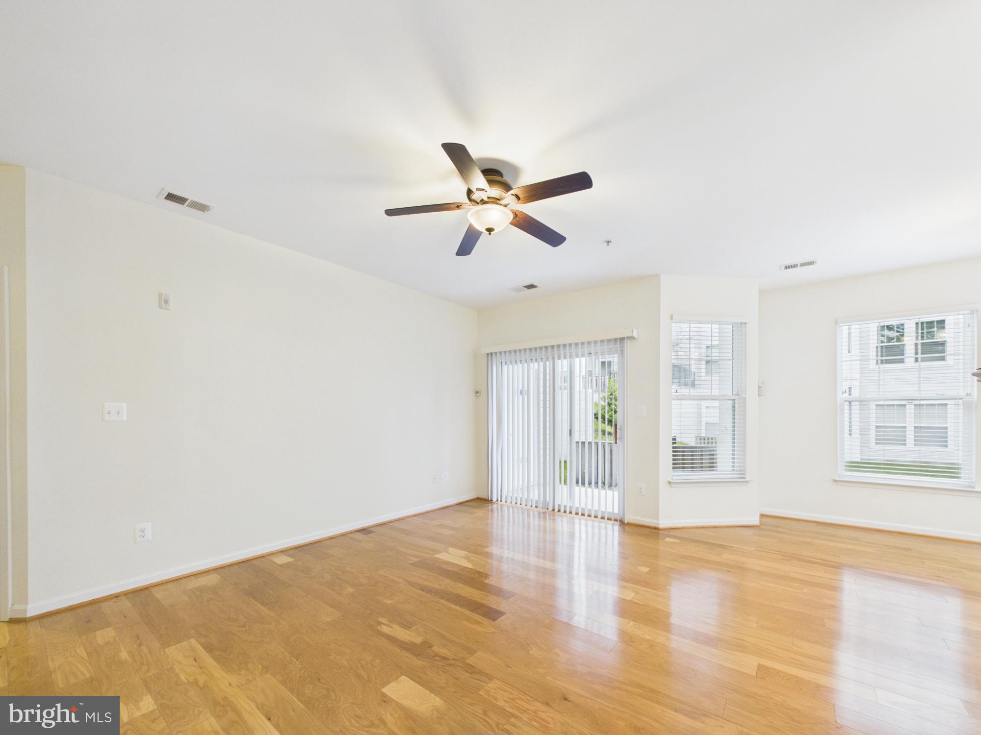 3527 PINEY WOODS PLACE H002