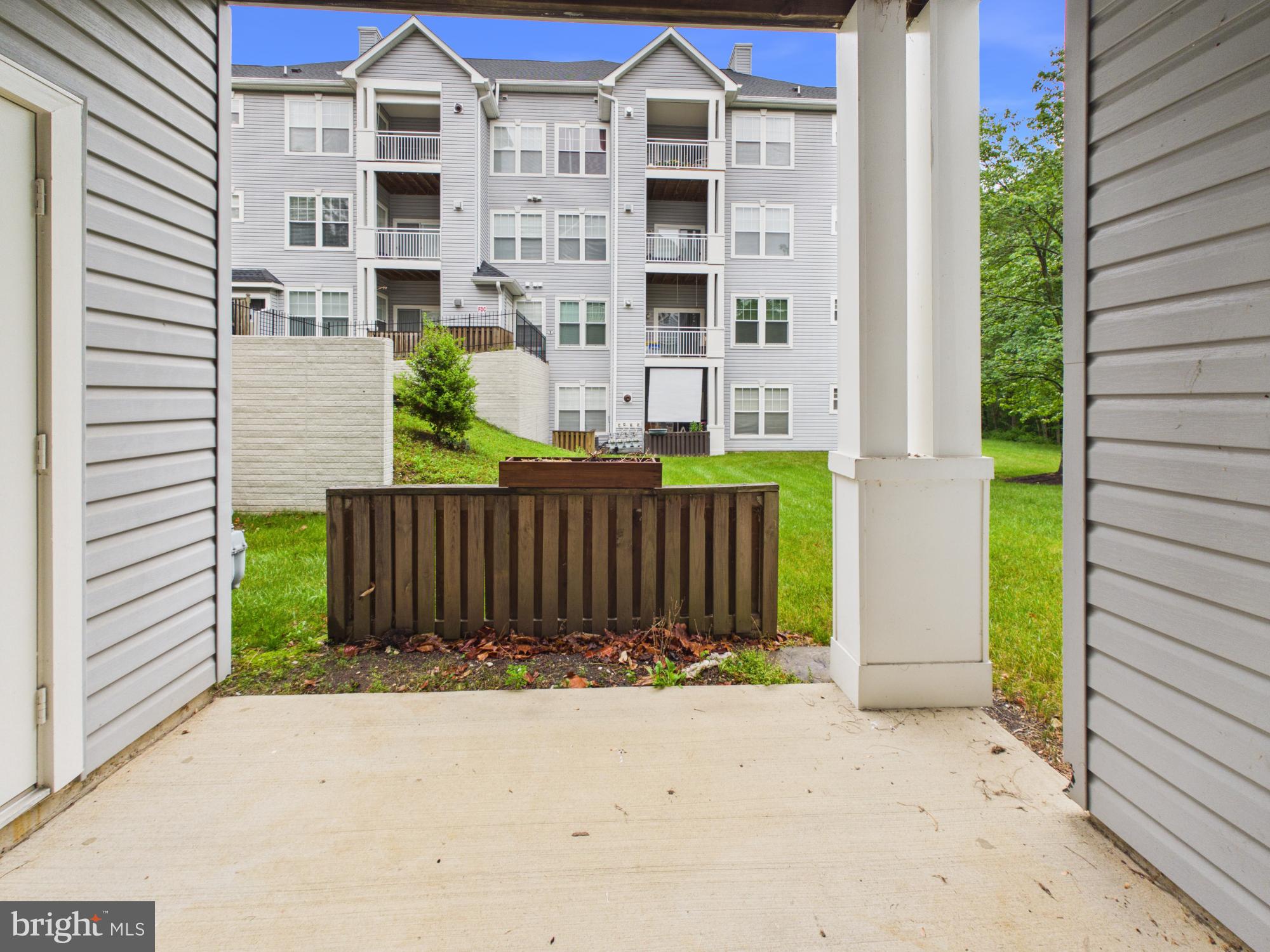 3527 PINEY WOODS PLACE H002