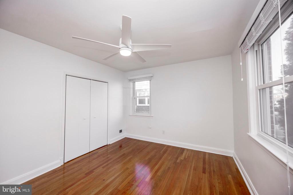 6010 Eastern Pkwy