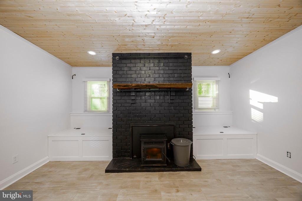 6010 Eastern Pkwy
