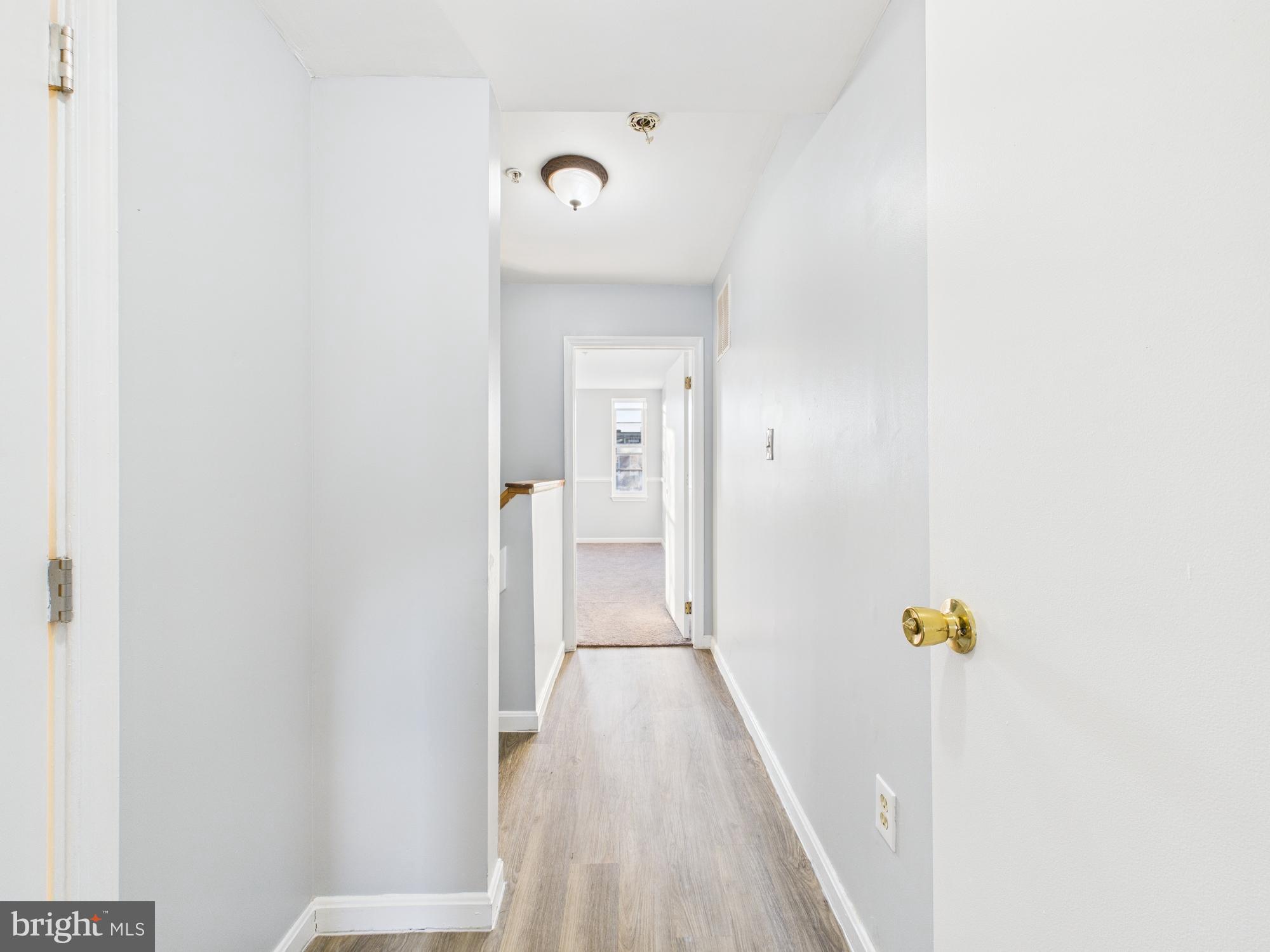 1023 N FULTON AVENUE