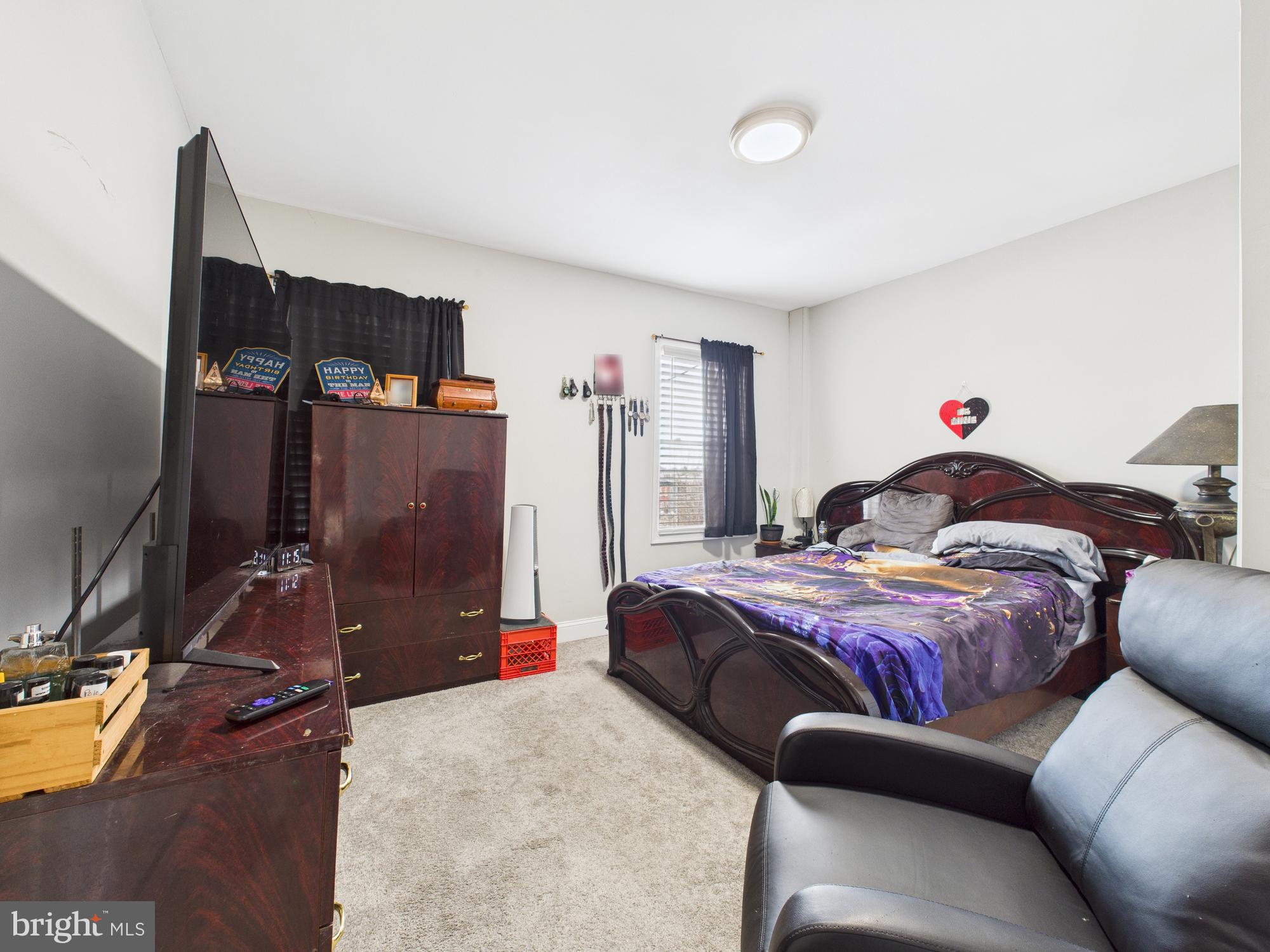 1526 N PATTERSON PARK AVENUE