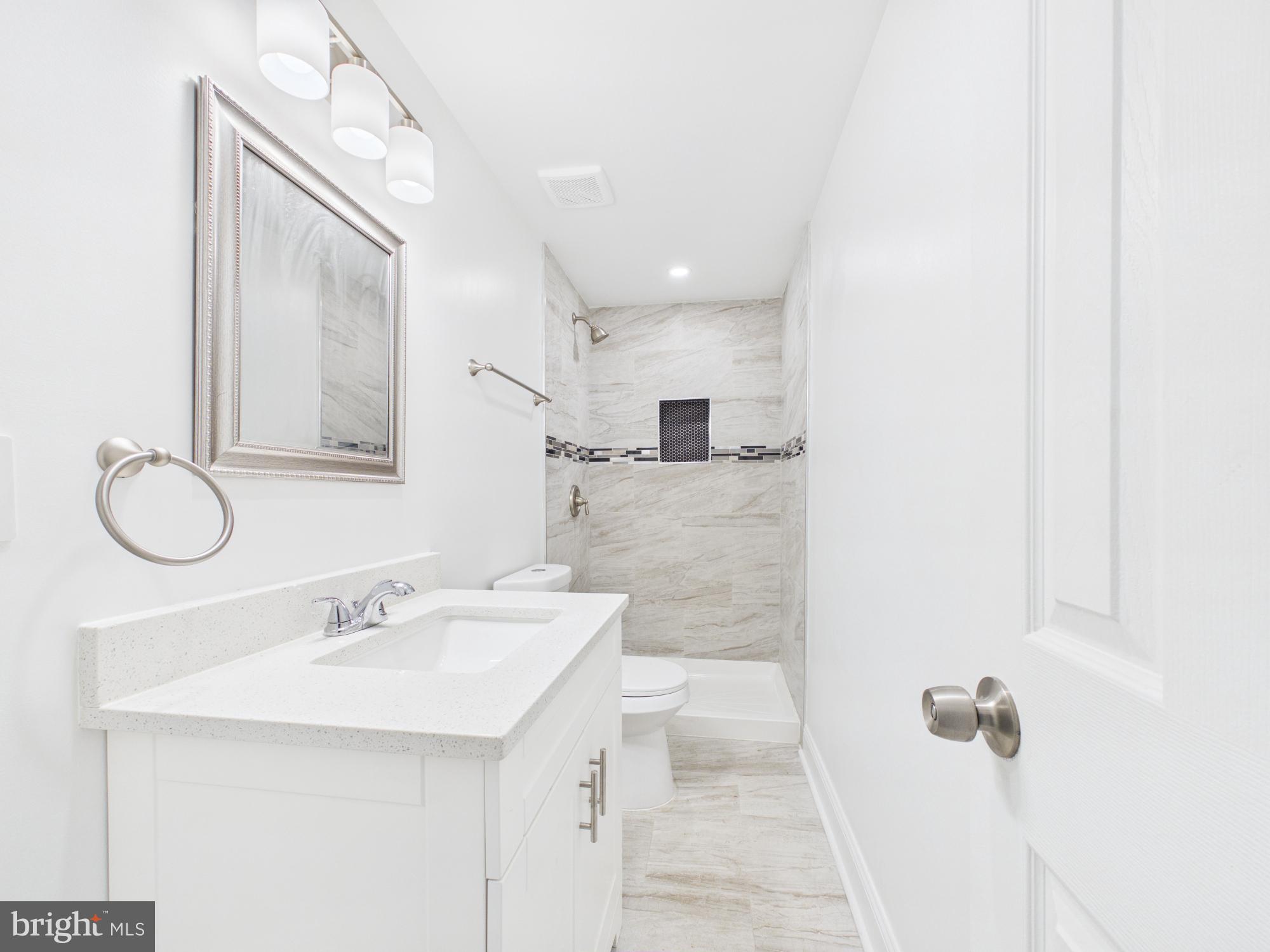 1315 HARLEM AVENUE B