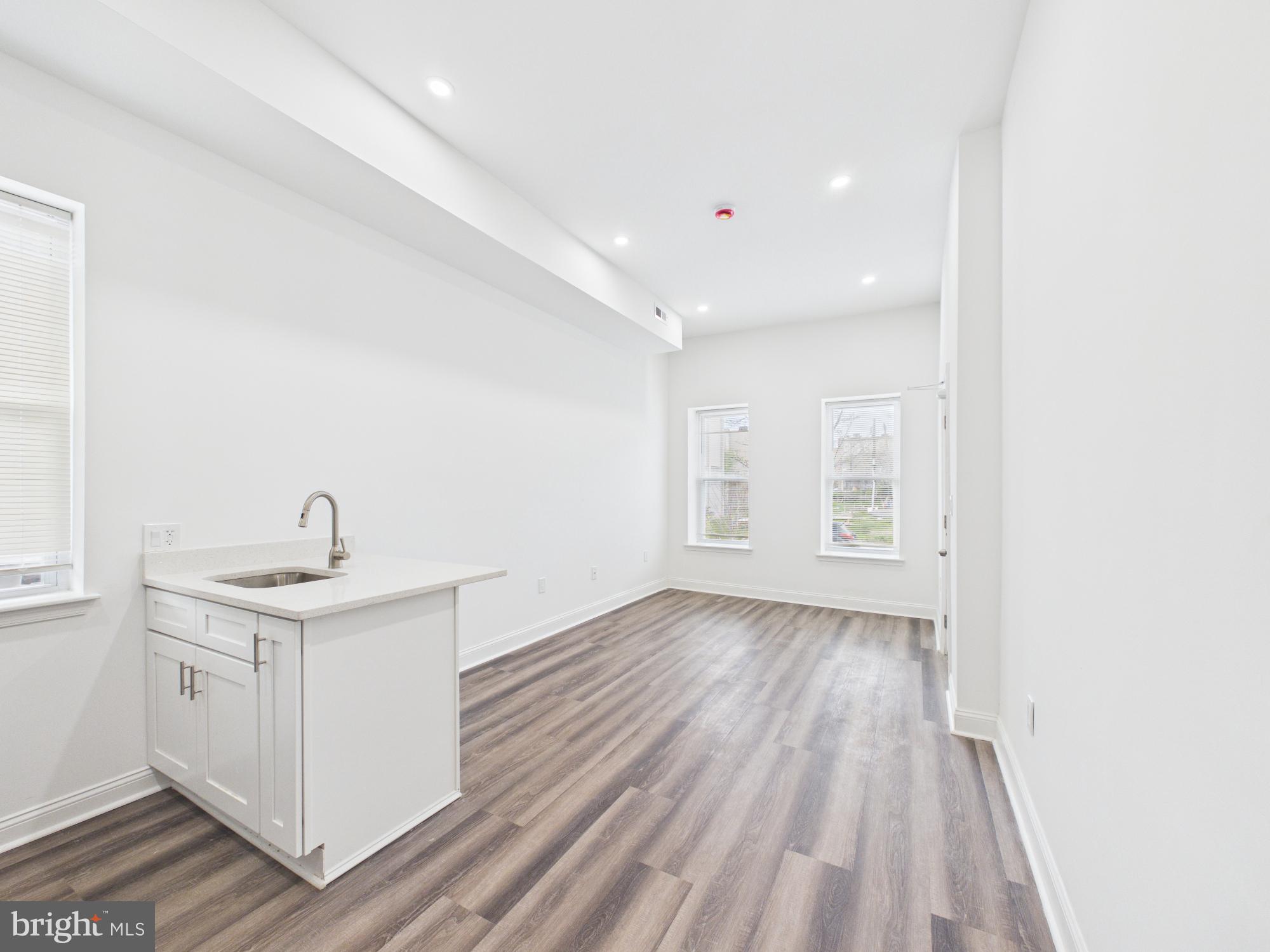 1315 HARLEM AVENUE B