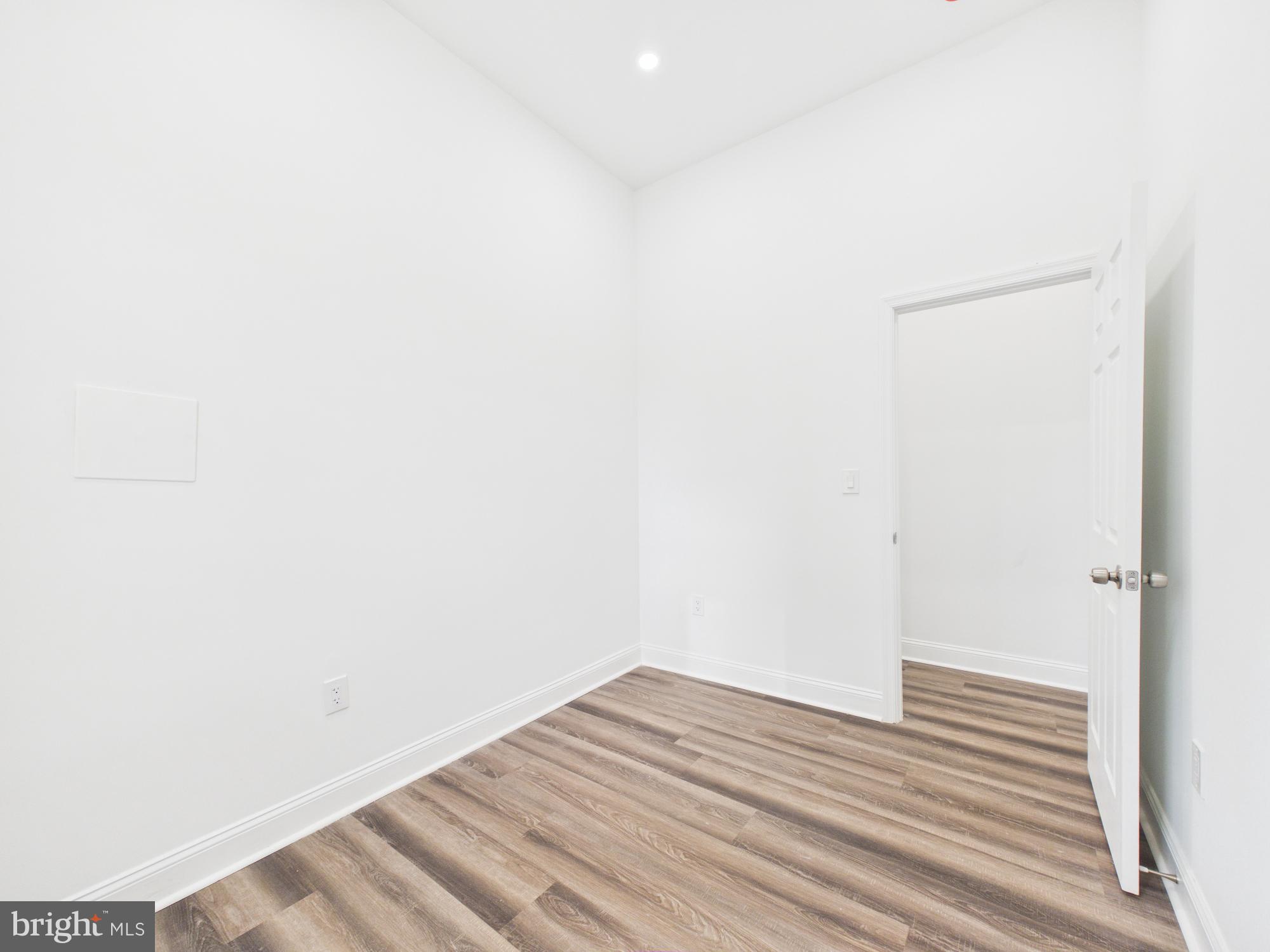 1315 HARLEM AVENUE B