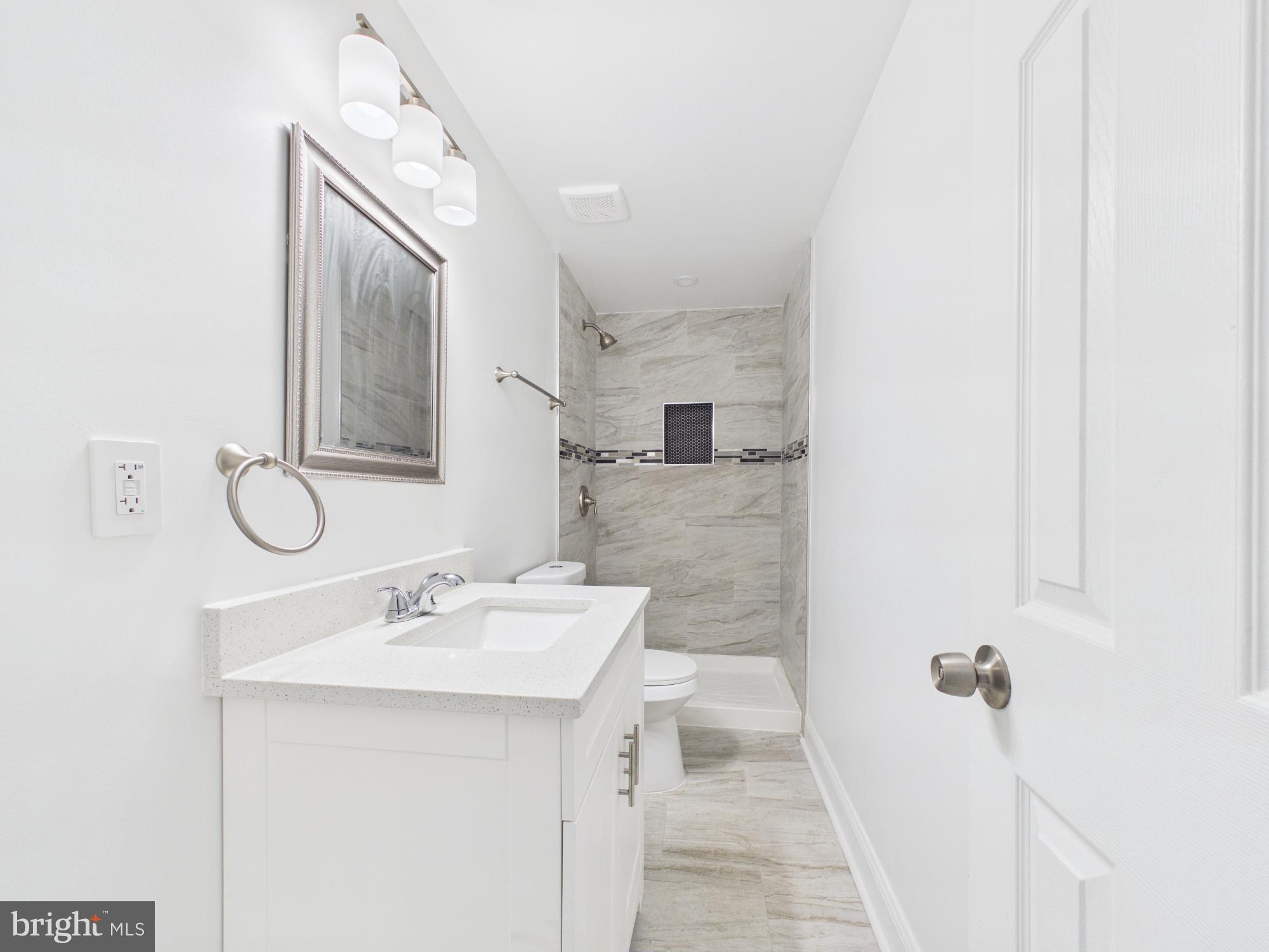 1315 HARLEM AVENUE B