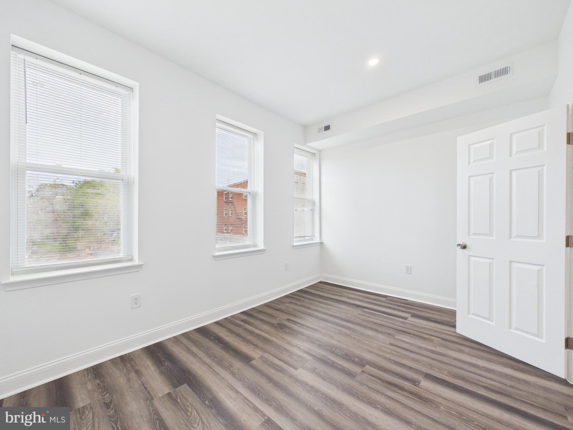 1315 HARLEM AVENUE C