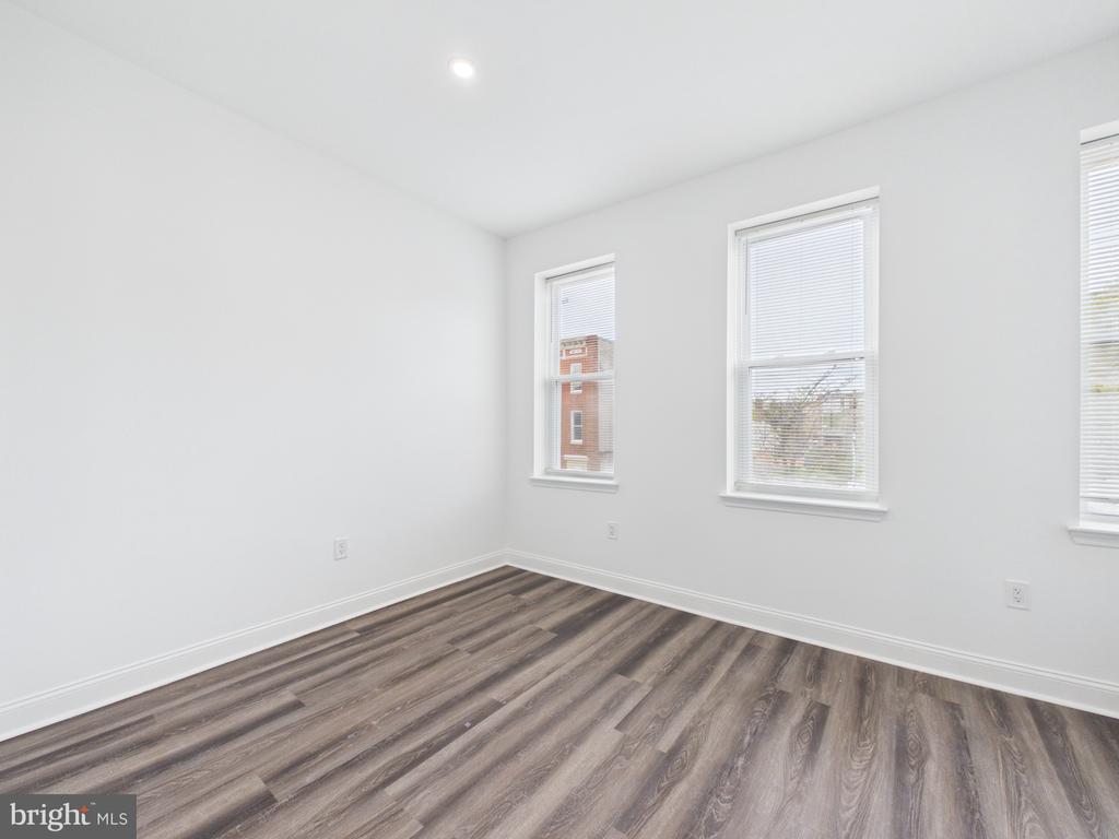 1315 HARLEM AVENUE C