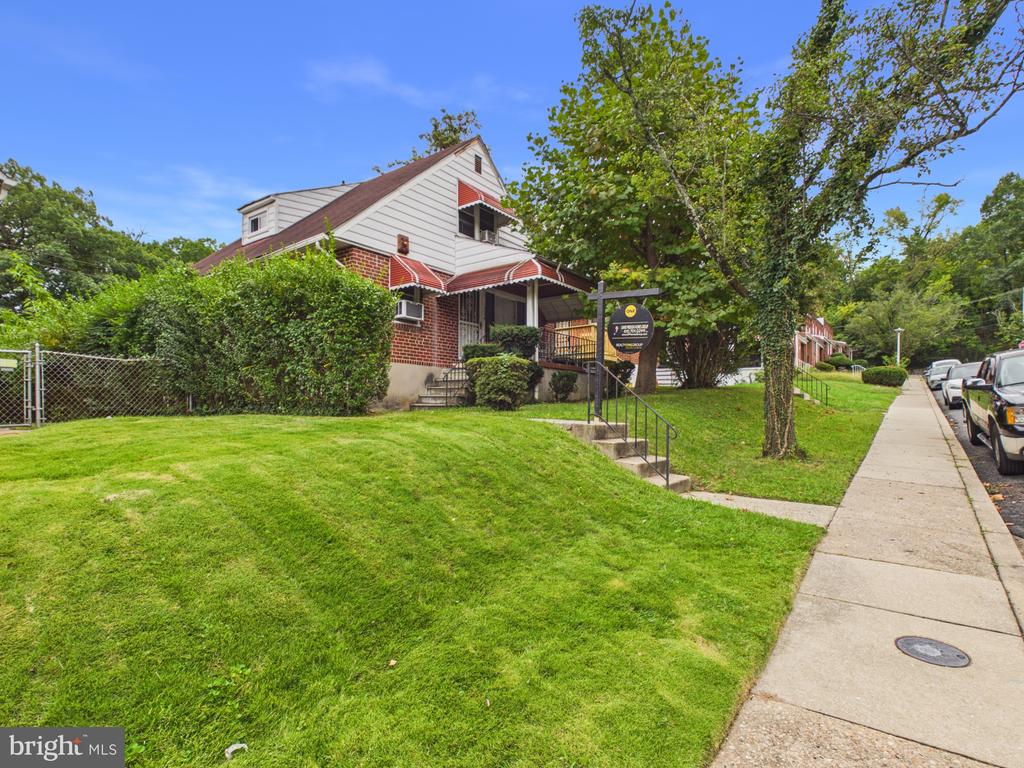 4579 DERBY MANOR DRIVE