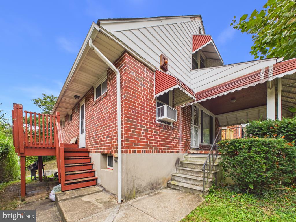 4579 DERBY MANOR DRIVE