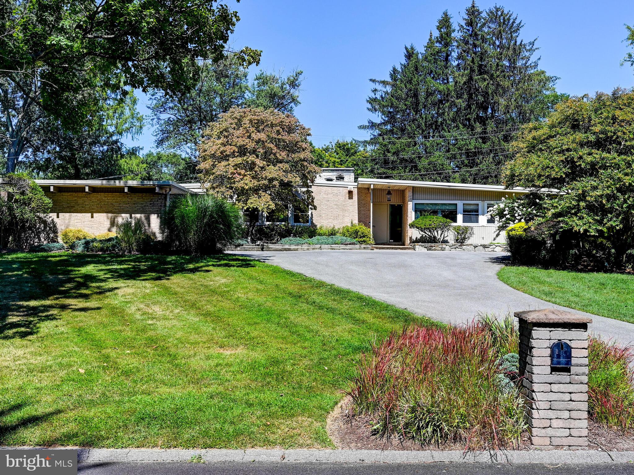 3604 Woodvalley DRIVE