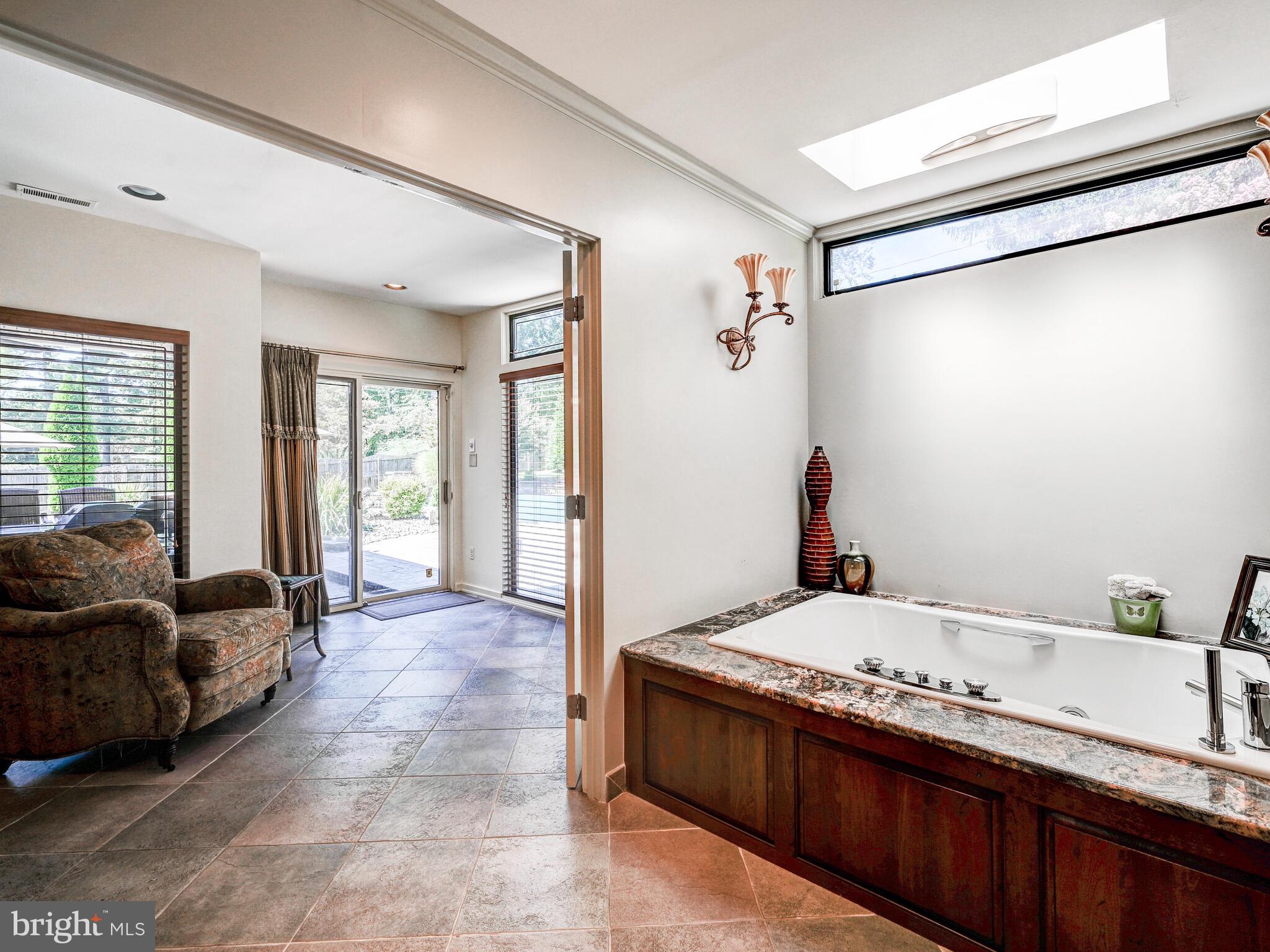 3604 Woodvalley DRIVE