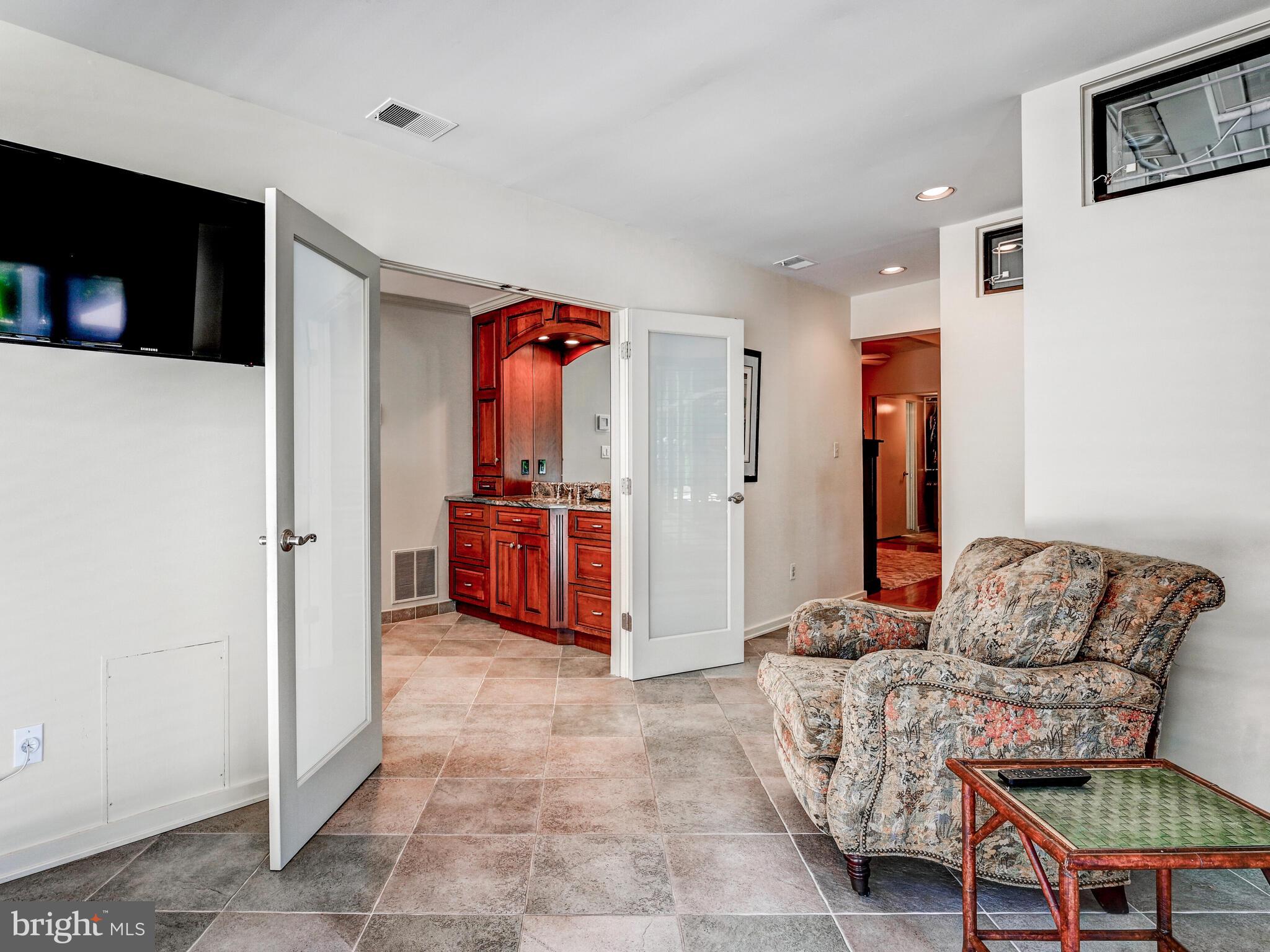 3604 Woodvalley DRIVE