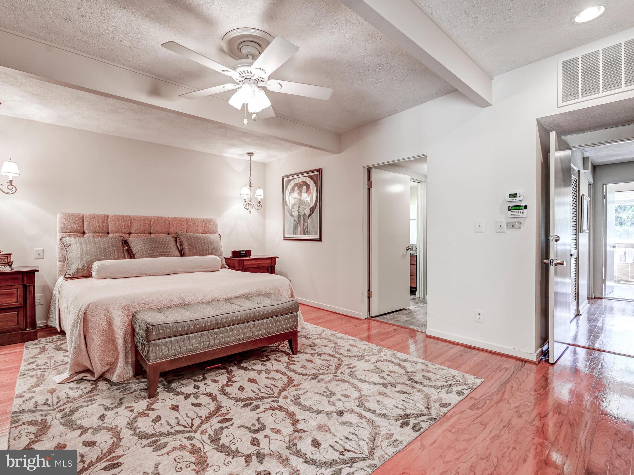 3604 Woodvalley DRIVE