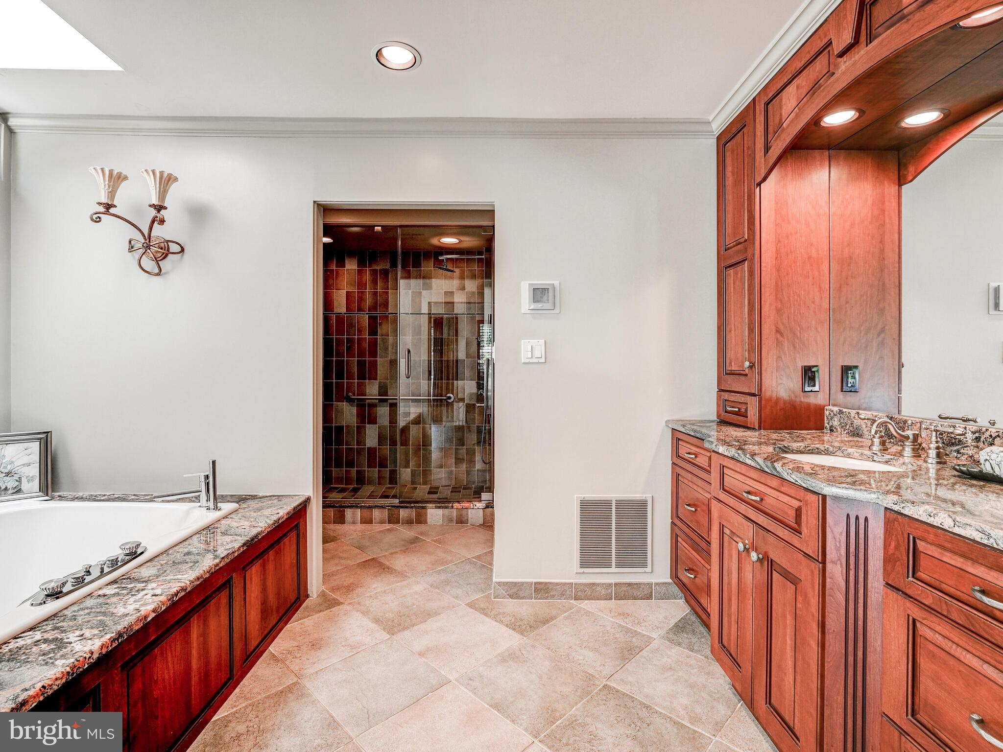 3604 Woodvalley DRIVE