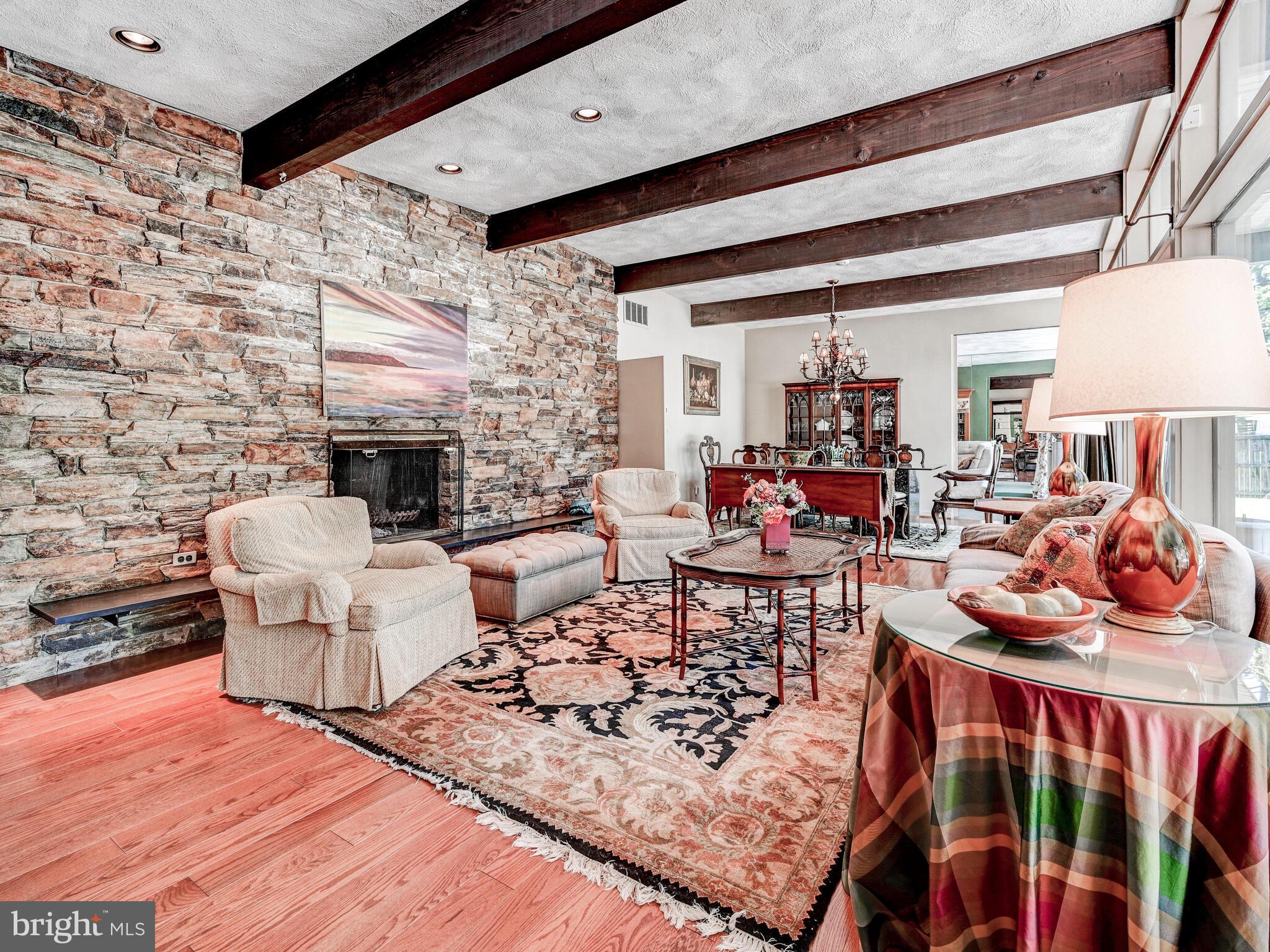 3604 Woodvalley DRIVE