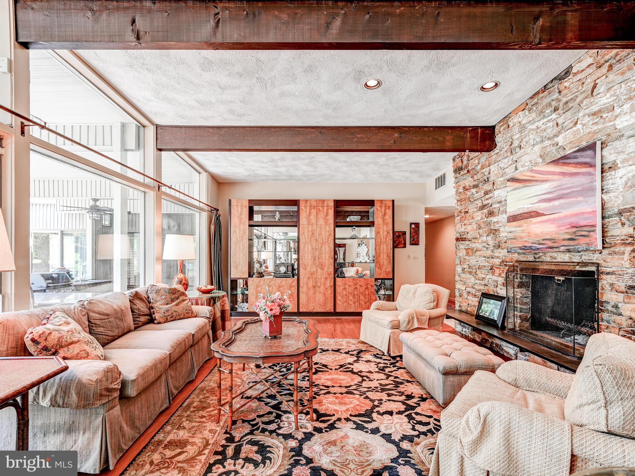 3604 Woodvalley DRIVE