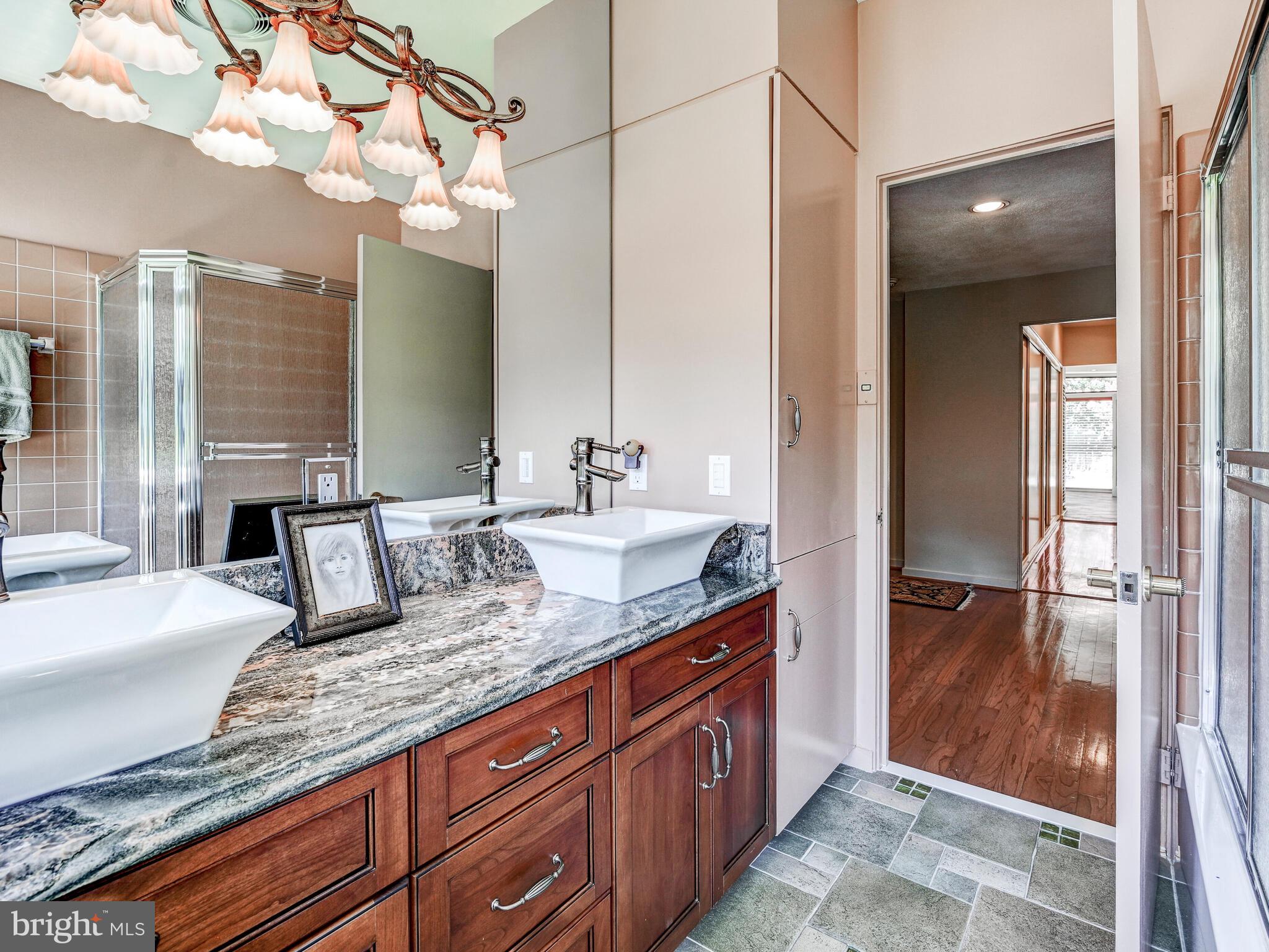 3604 Woodvalley DRIVE