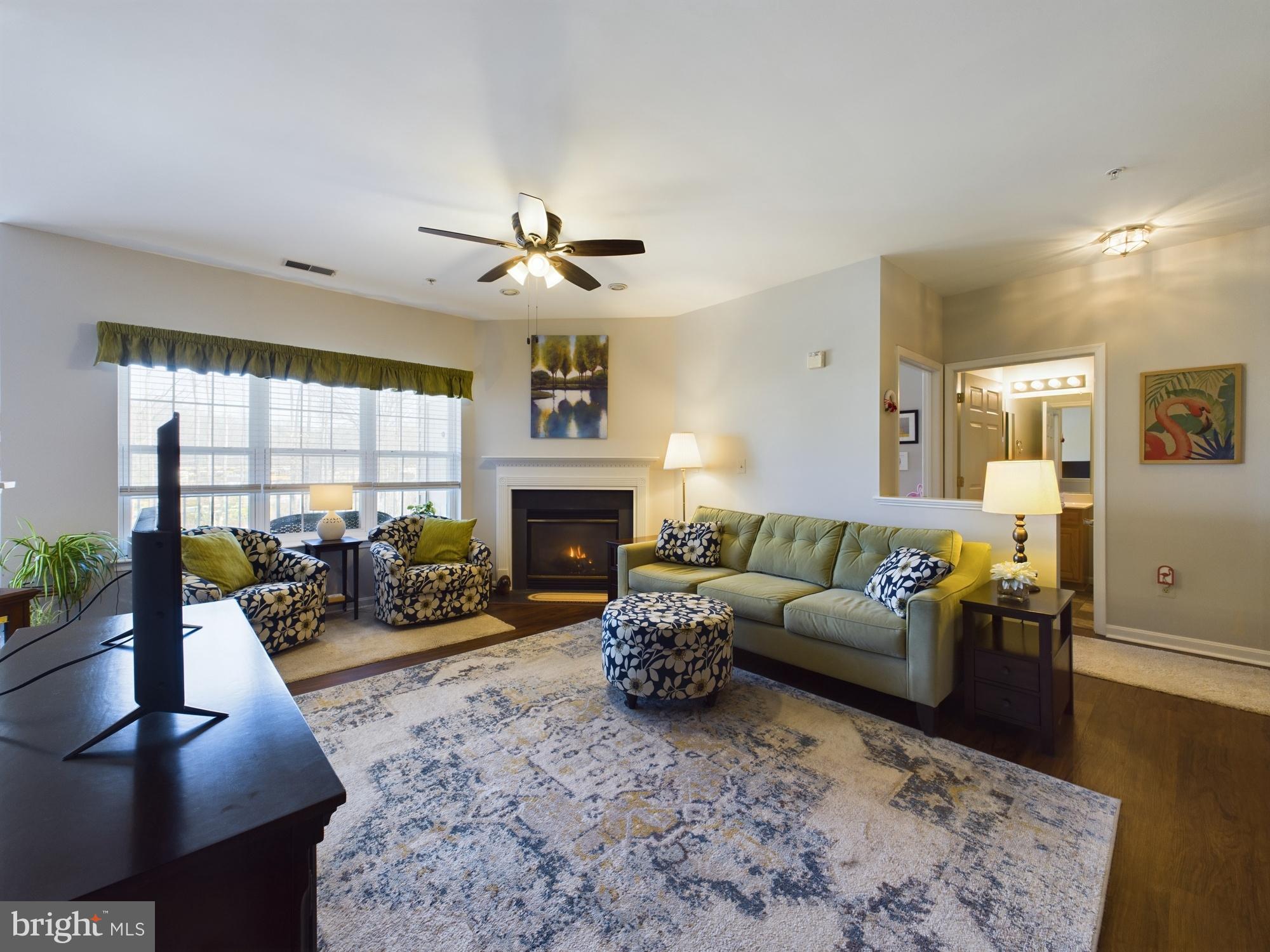 373 Hopkins Landing #373