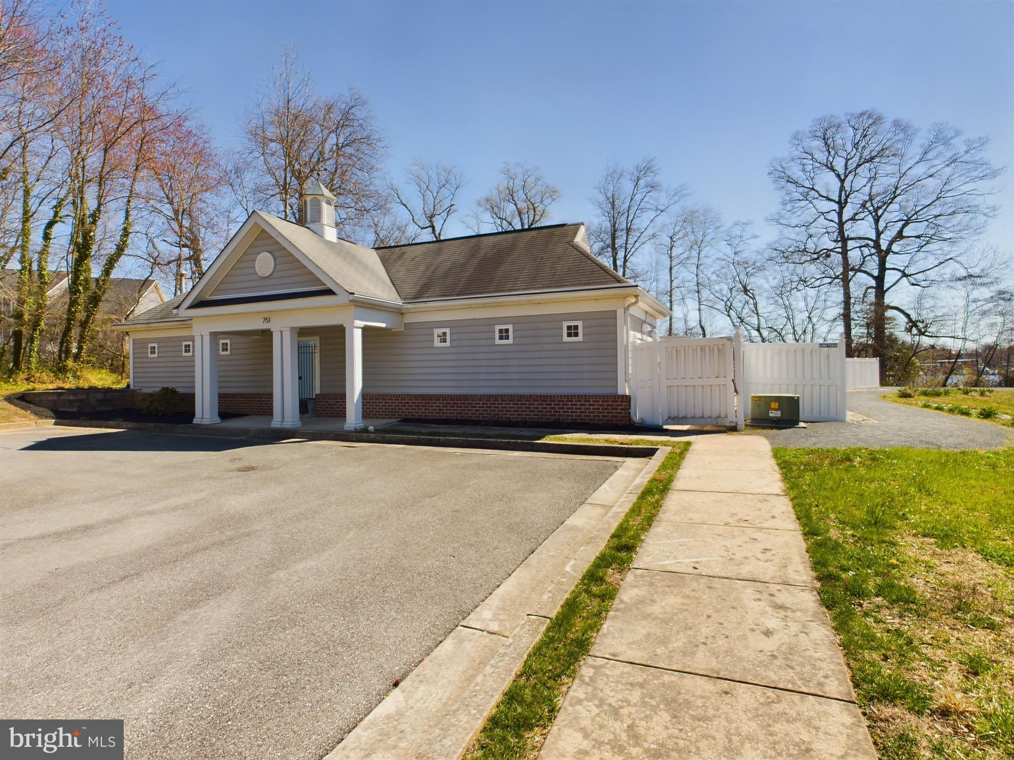 373 Hopkins Landing #373