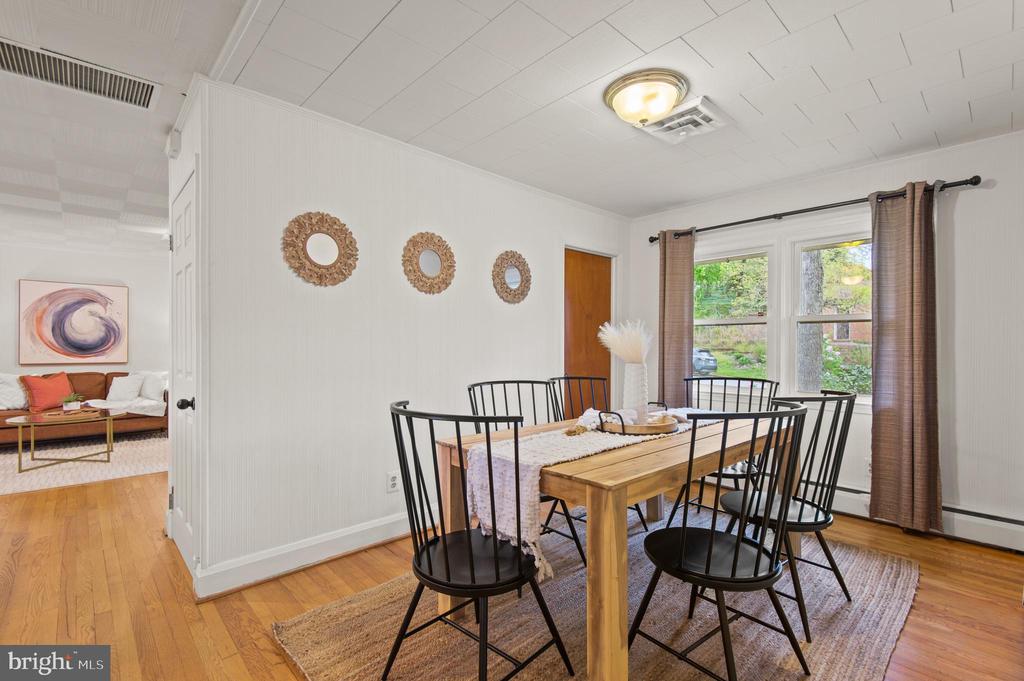 1331 Glendale Rd