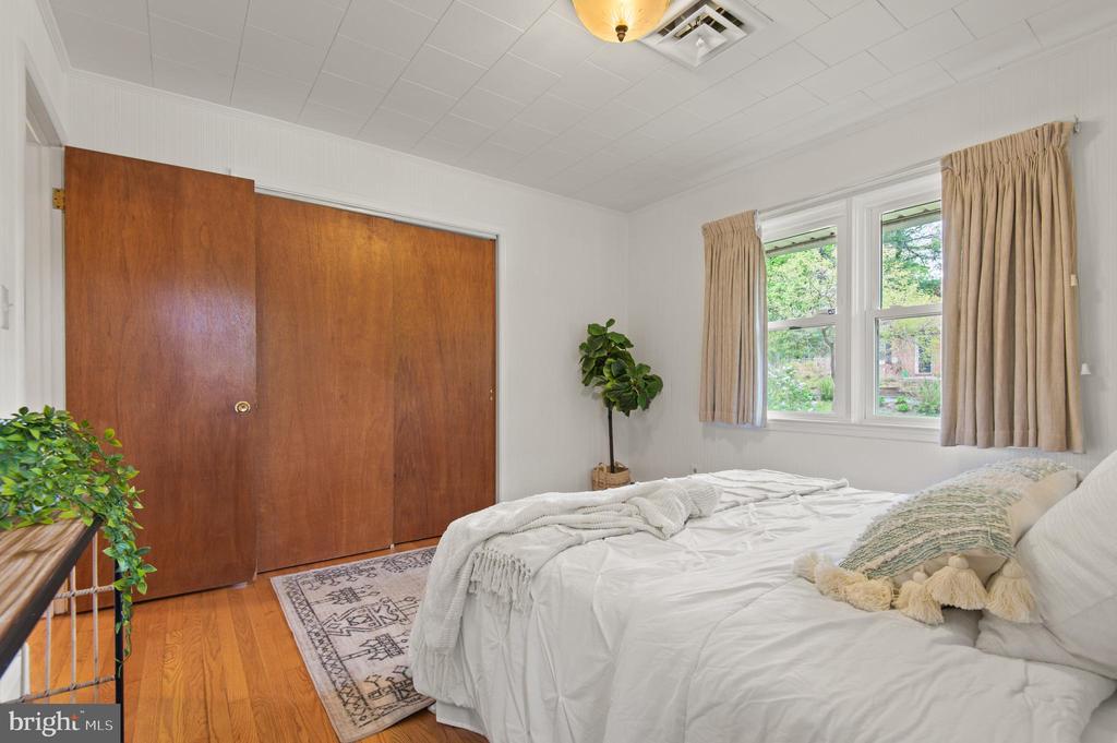 1331 Glendale Rd