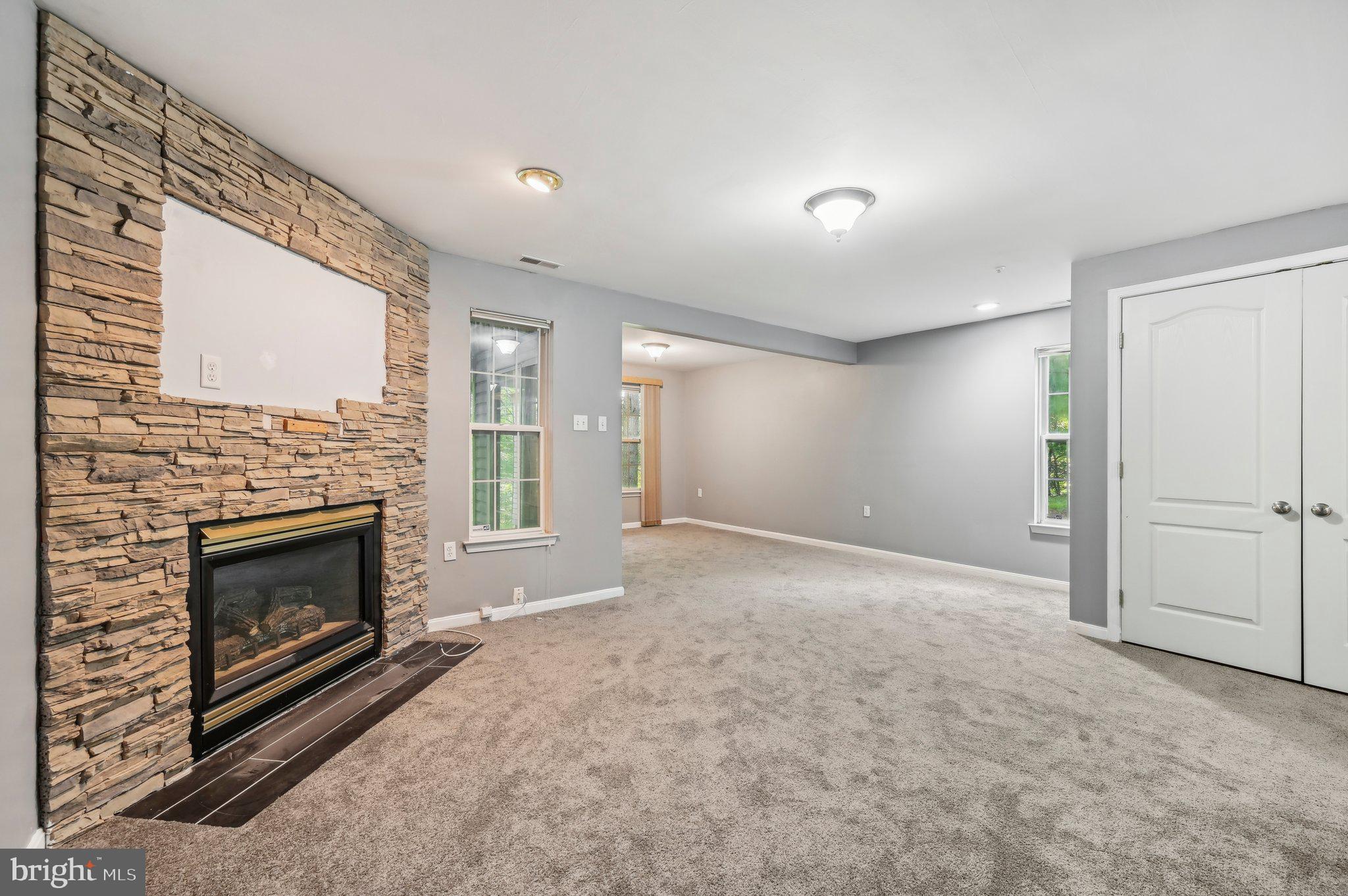 4363 Breeders Cup Cir