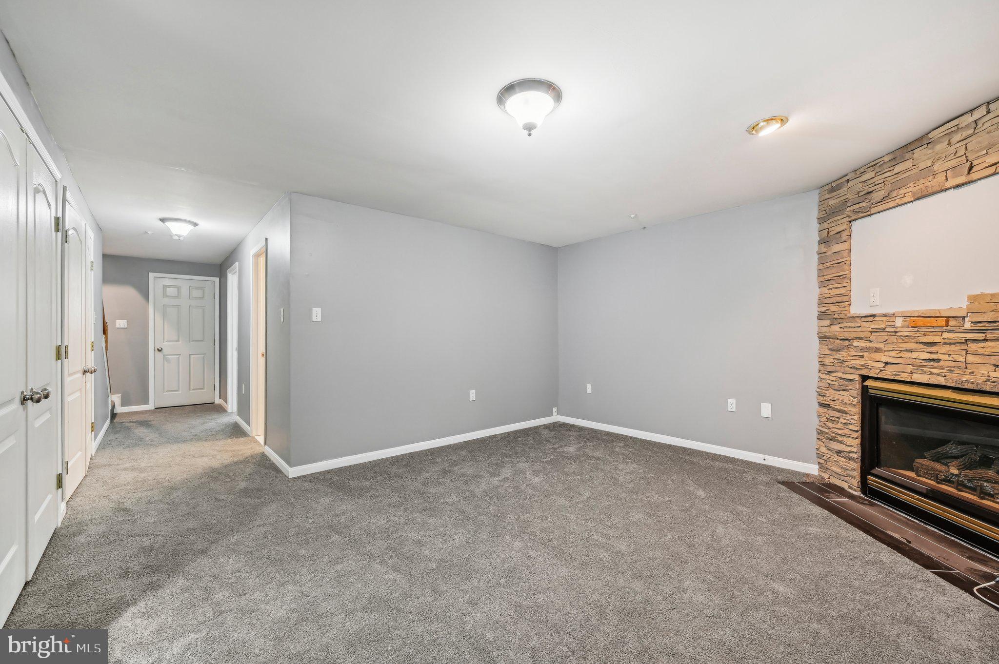 4363 Breeders Cup Cir